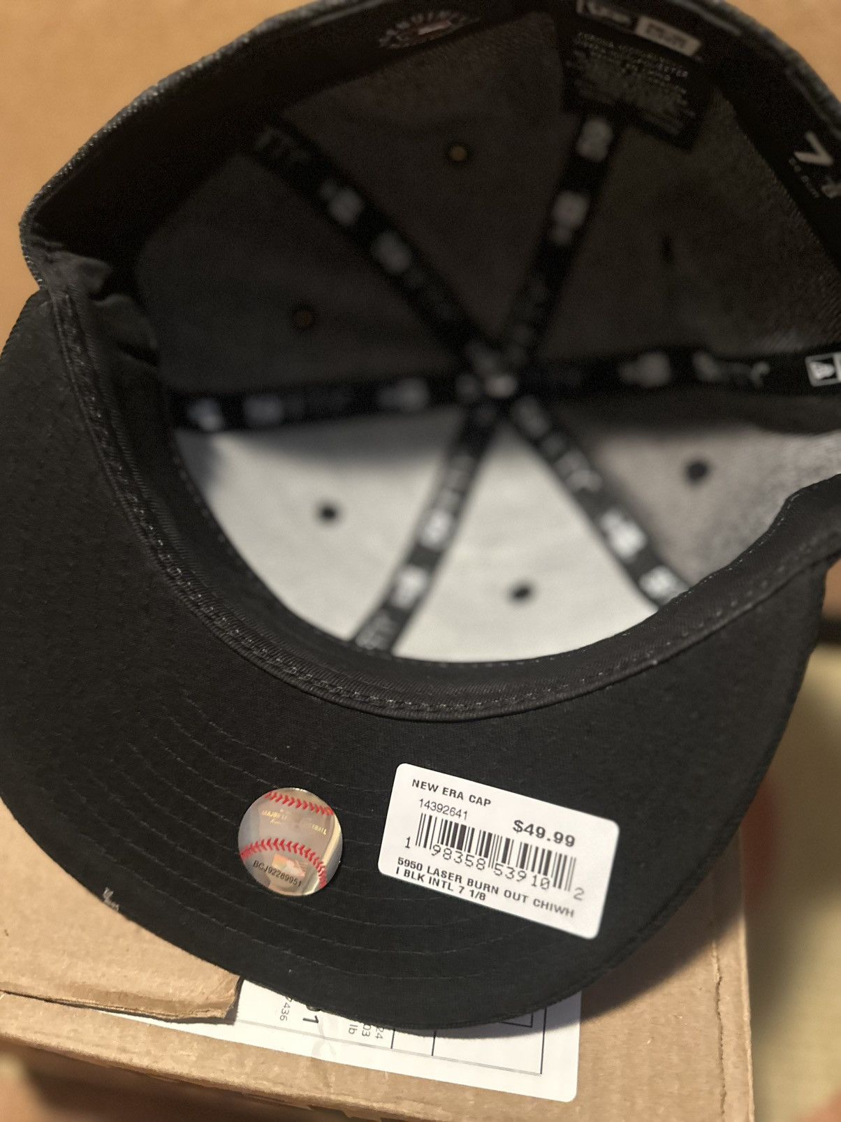 New Era Chicago white Sox 7 1/8 Size ONE SIZE - 4 Thumbnail