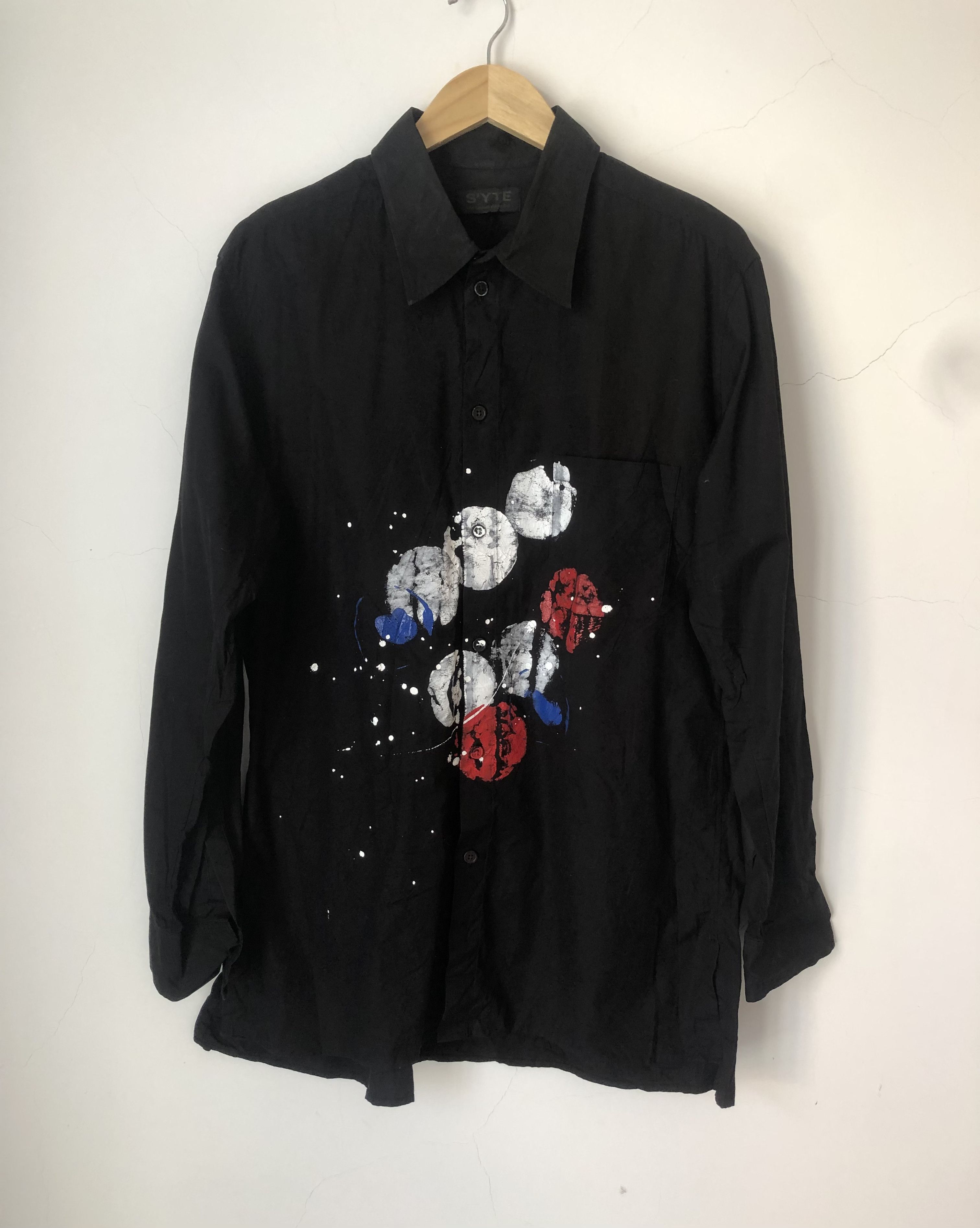 graphic shirt