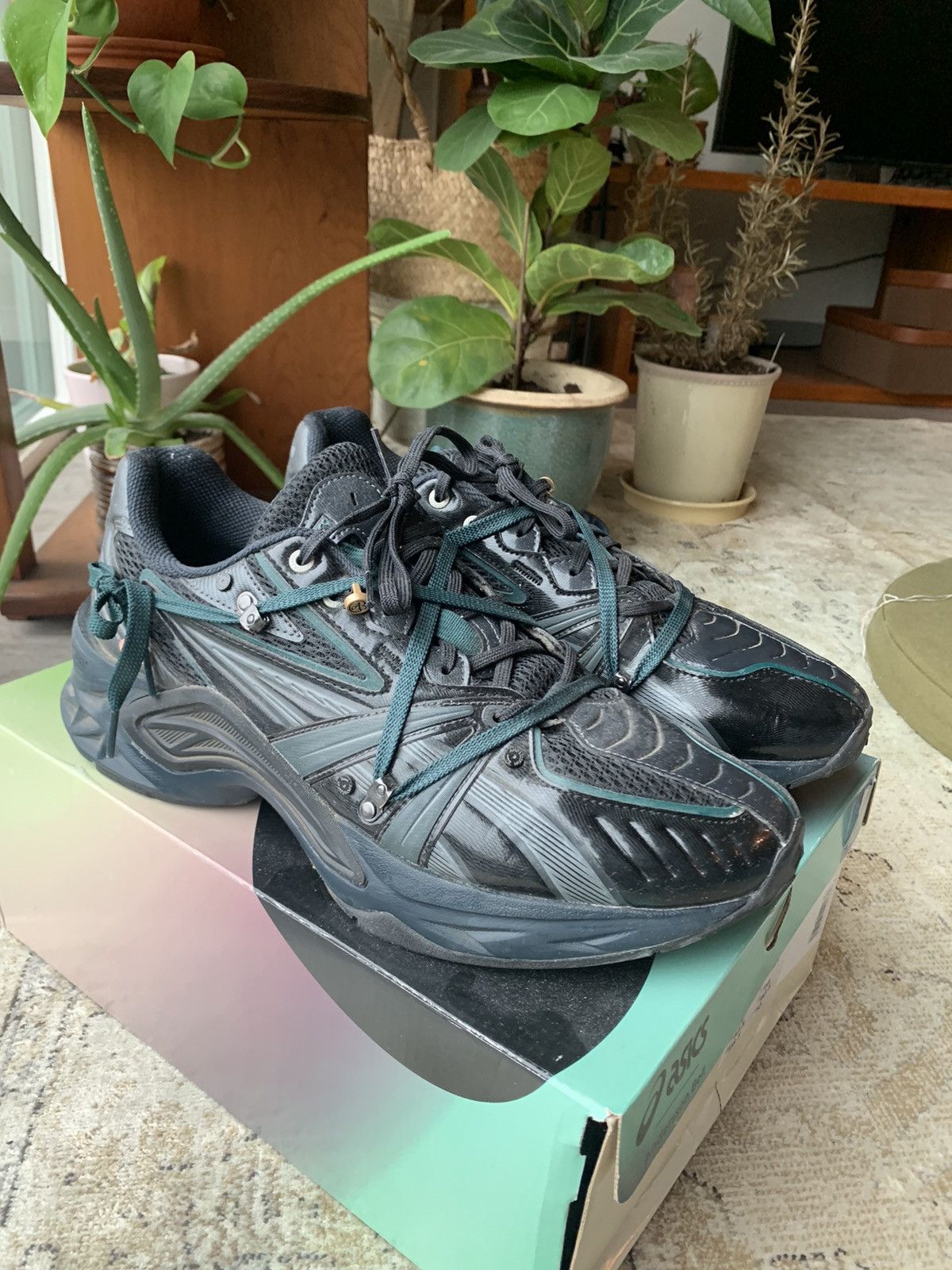 Kiko asics aw20 sales