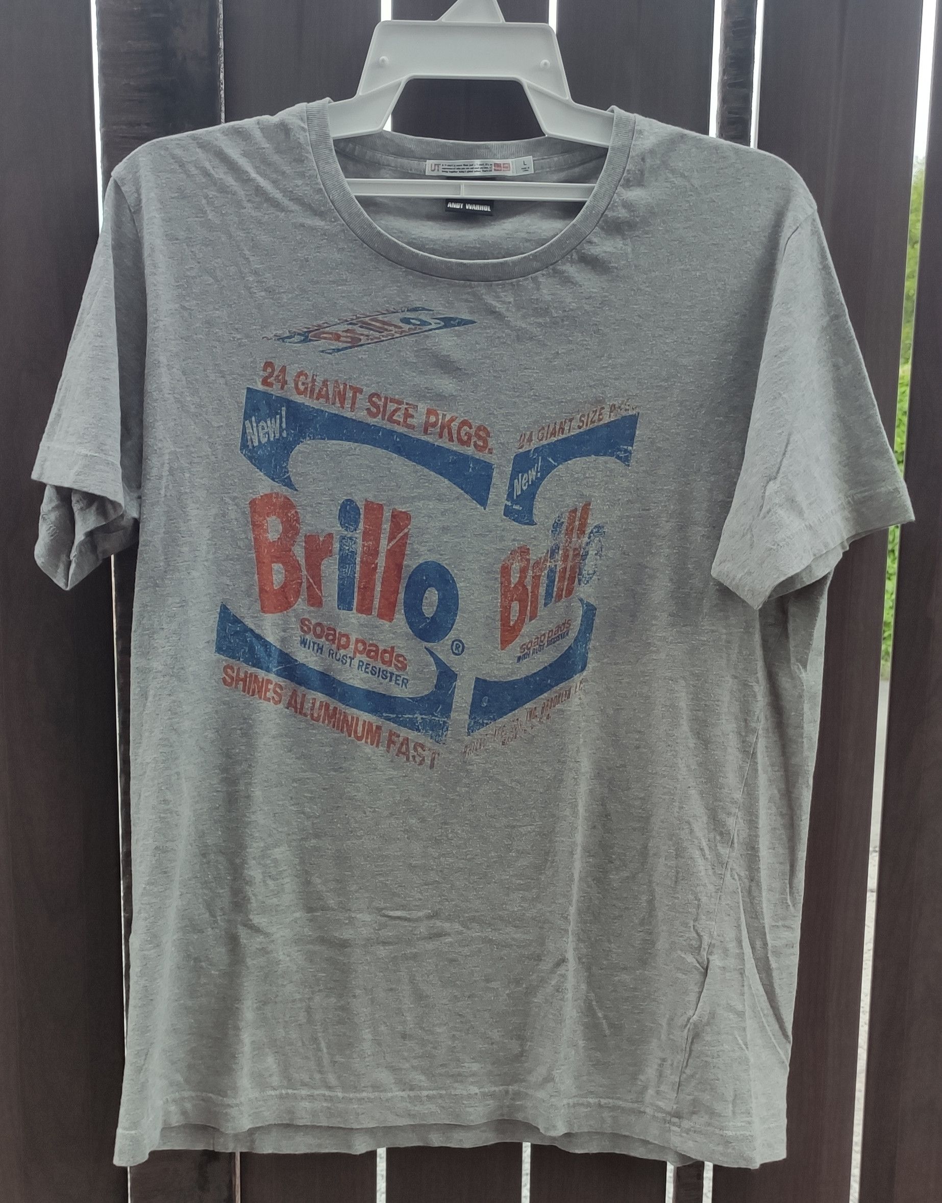 Uniqlo X Andy Warhol Brillo Tshirt