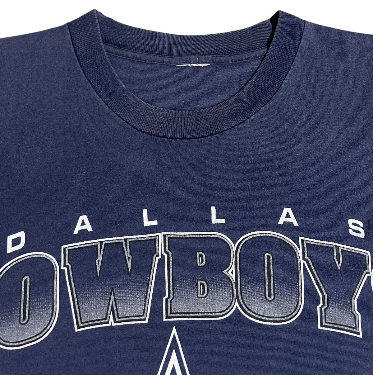 NFL Vintage Sunfaded Dallas Cowboys On Fox 1996 Tee Size US XL / EU 56 / 4 - 5 Thumbnail