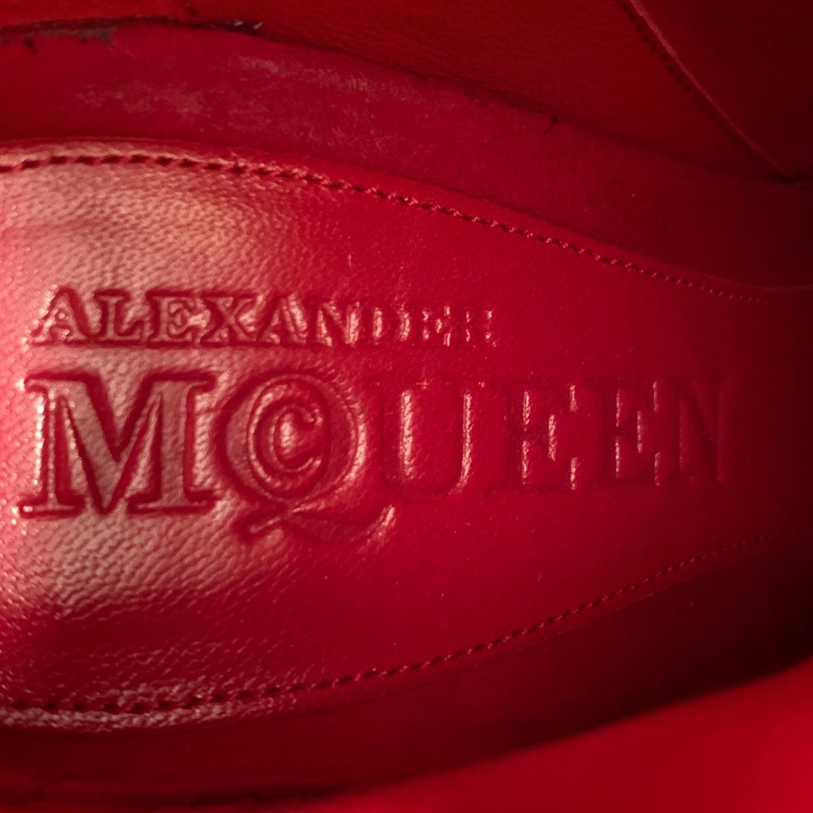 Alexander McQueen ALEXANDER MCQUEEN Size 8 Red Suede Platform Ankle Boots Size US 8 / IT 38 - 7 Thumbnail