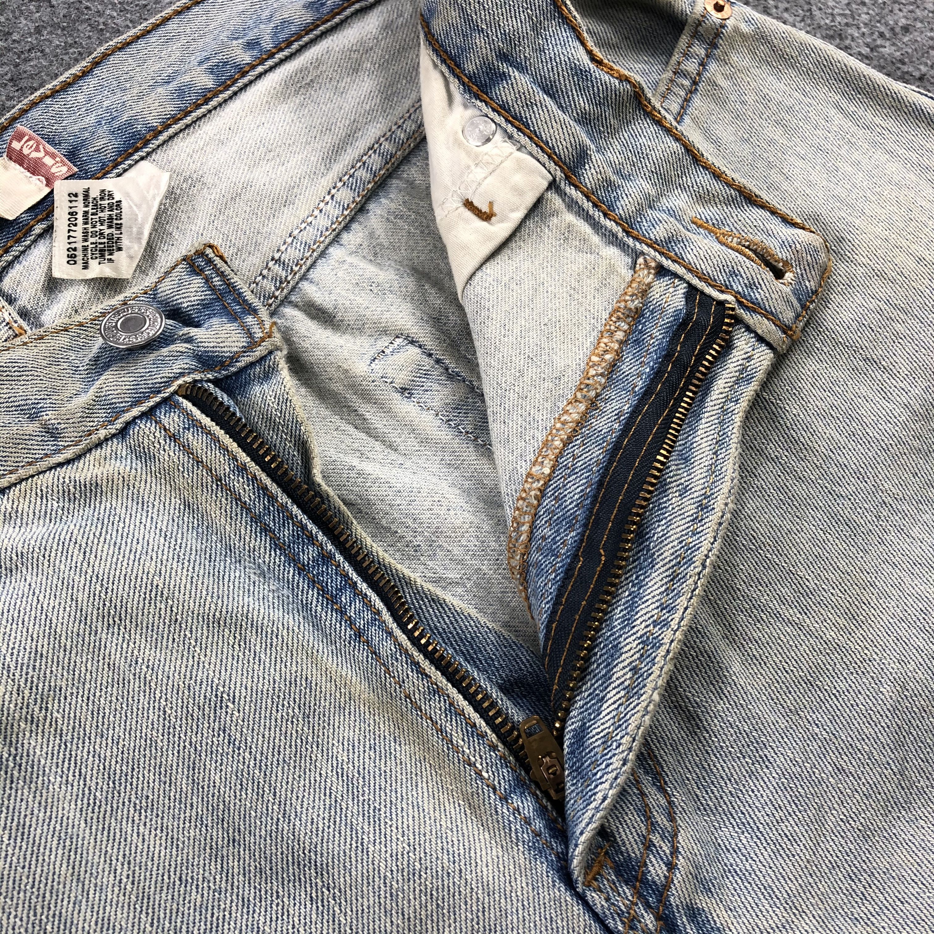 Levi's Vintage Light Wash Levis 550 Jeans-J1507 Size US 34 / EU 50 - 7 Thumbnail