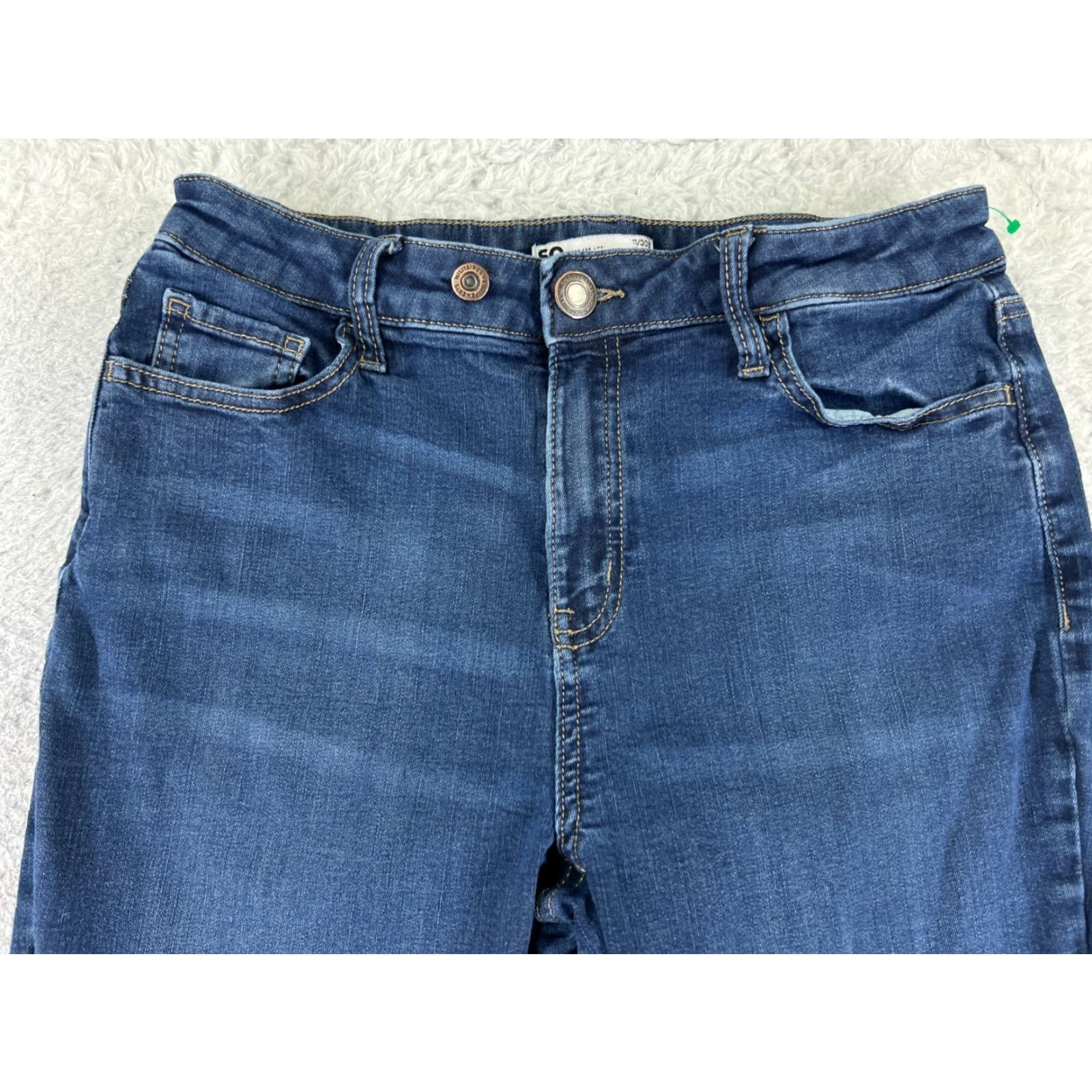 Vintage SO Jeans Pants Women 11 Blue Denim Flared Mid Rise Med Wash 26x30 Cotton Blend Regular 5-Pocket Design Zip Size 32" / US 10 / IT 46 - 4 Thumbnail