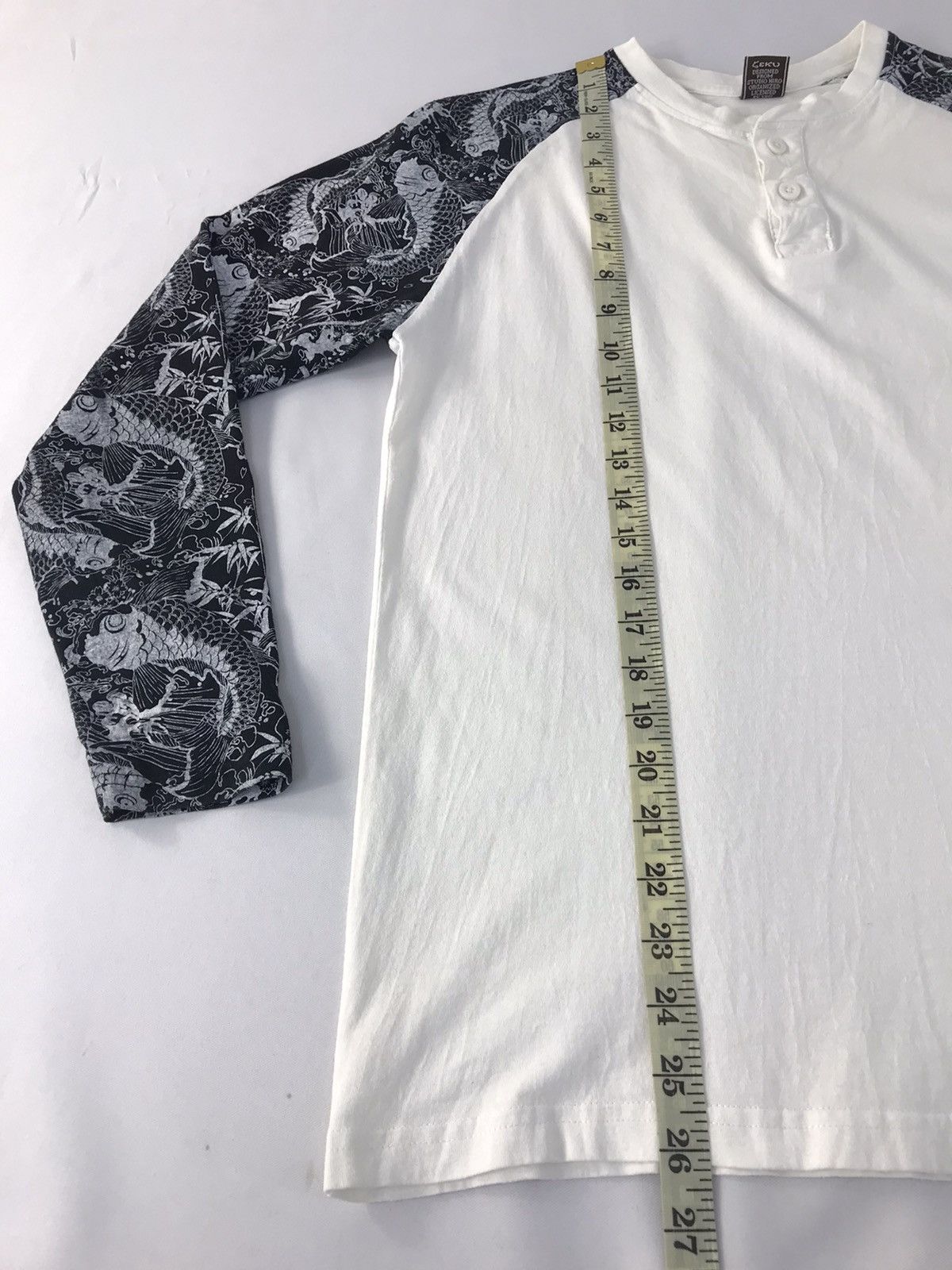Japanese Brand × Vintage Japanese Brand LongSleeve Fish In Part Arm T.Shirt Size US S / EU 44-46 / 1 - 12 Thumbnail