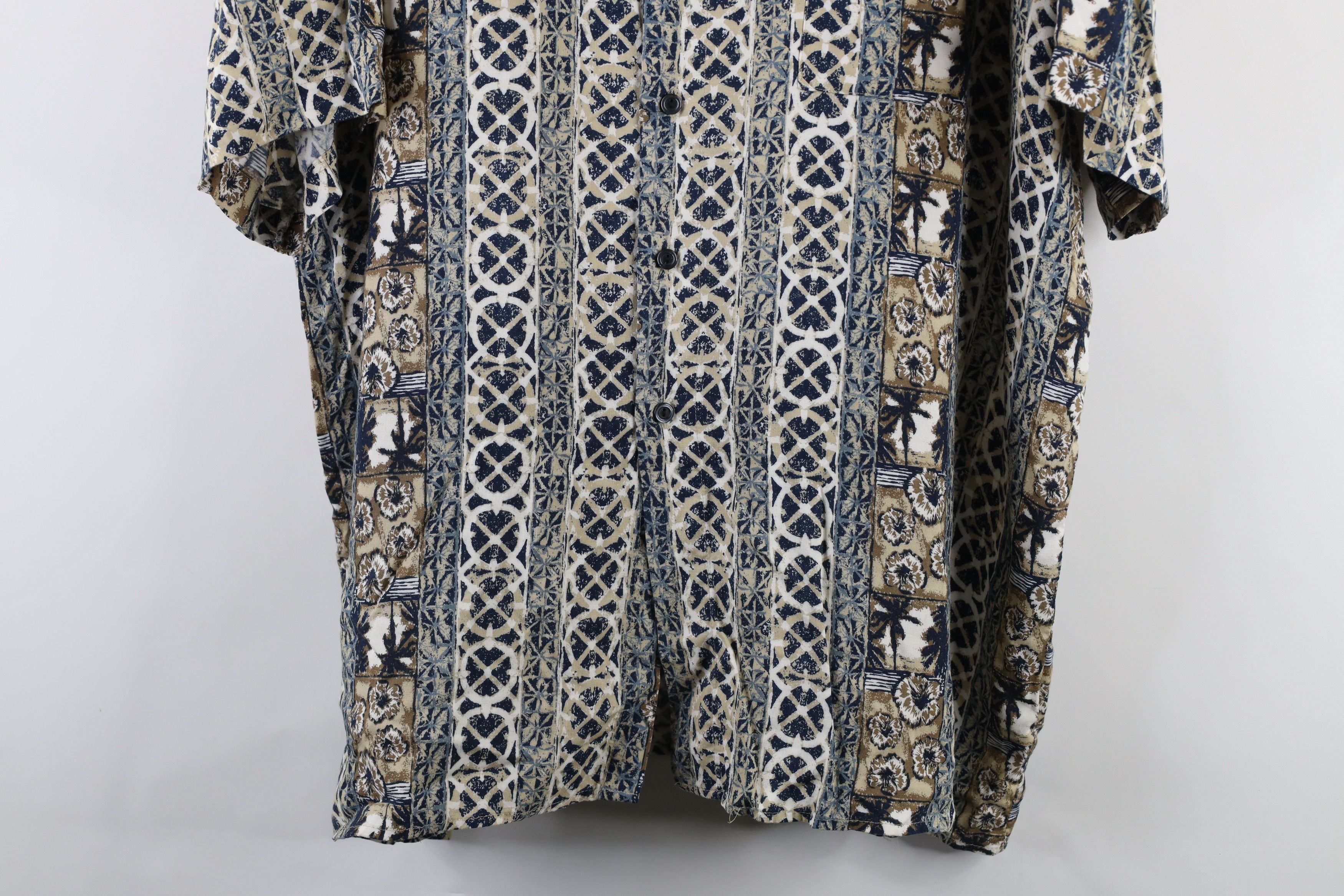 Vintage Vintage 90s Streetwear Rayon Floral Hawaiian Button Shirt Size US XL / EU 56 / 4 - 3 Thumbnail