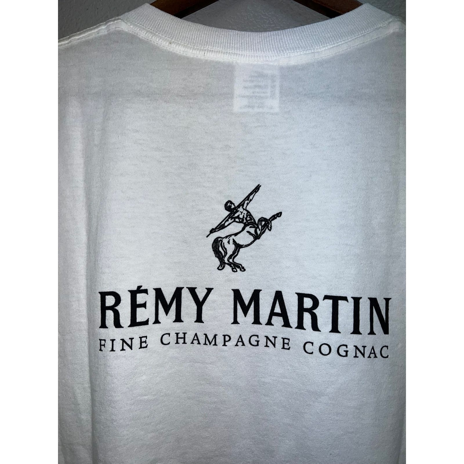 Delta Vintage Remy Martin Shirt Fine Champagne Cognac Tee 90s L Size US L / EU 52-54 / 3 - 6 Thumbnail