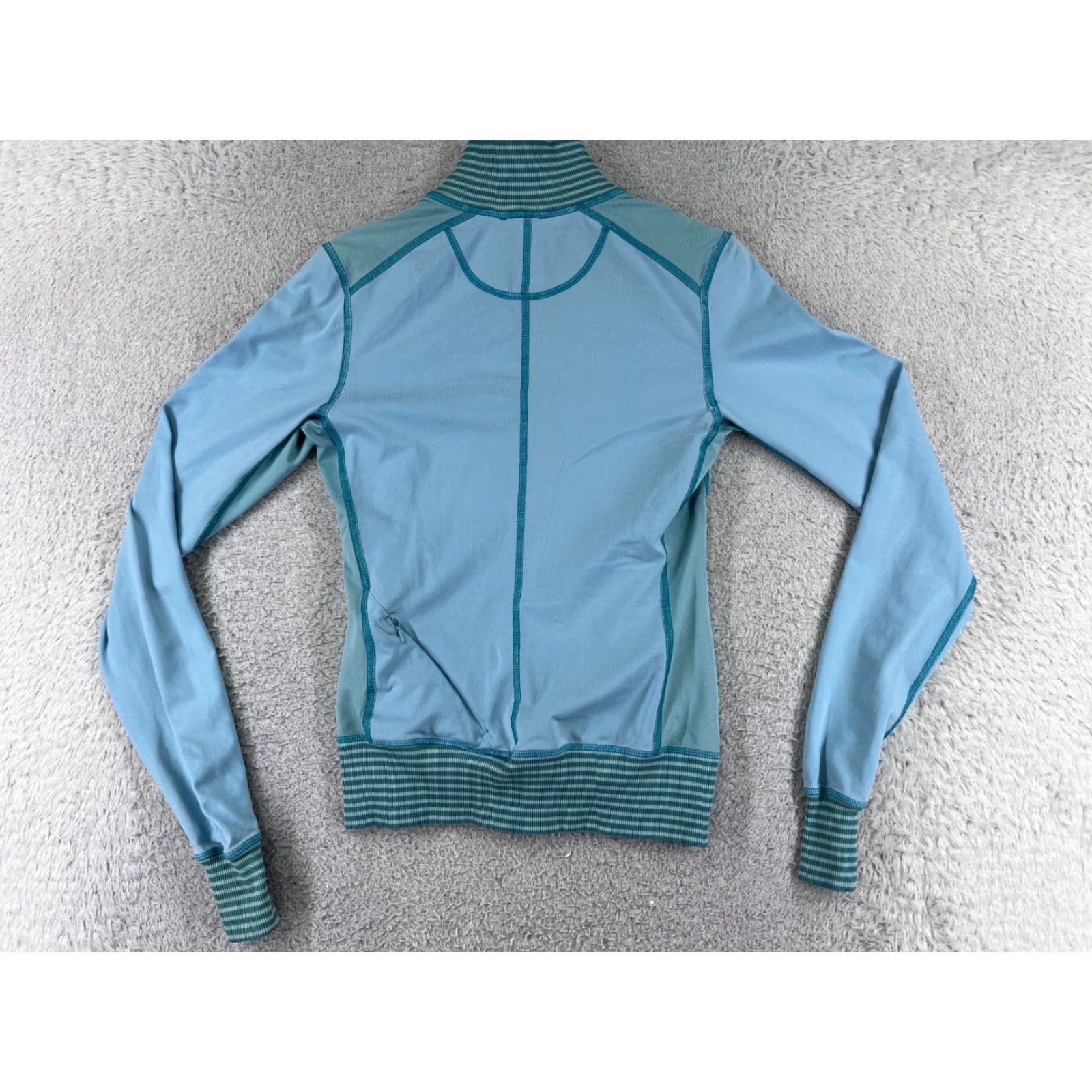 The North Face The North Face Jacket Women XS Blue Full Zip Hooded Lightweight Pockets Nylon Blend Modern Basic Outdoor Casual Size XS / US 0-2 / IT 36-38 - 2 Thumbnail
