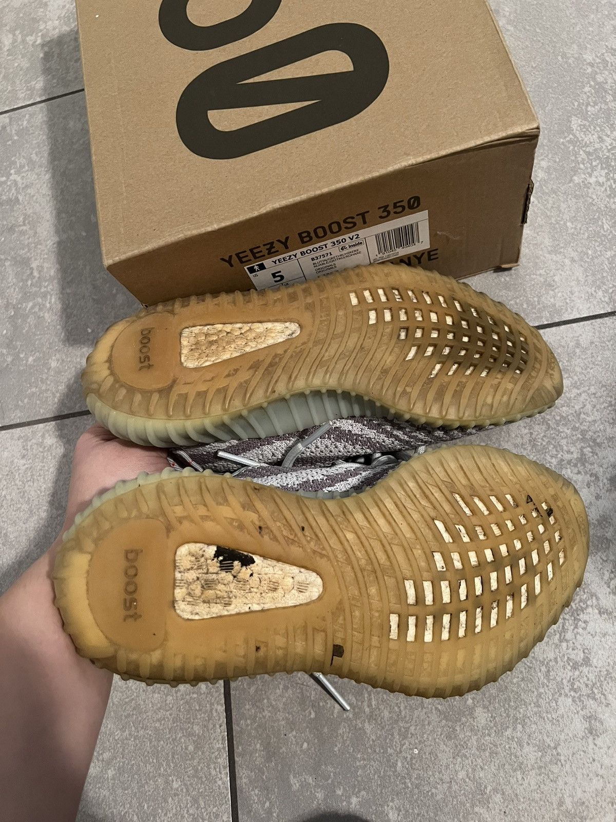 Adidas Adidas Yeezy Boost 350 V2 ‘Blue Tint’ (2017) Size 5 Size US 5 / EU 37 - 7 Thumbnail