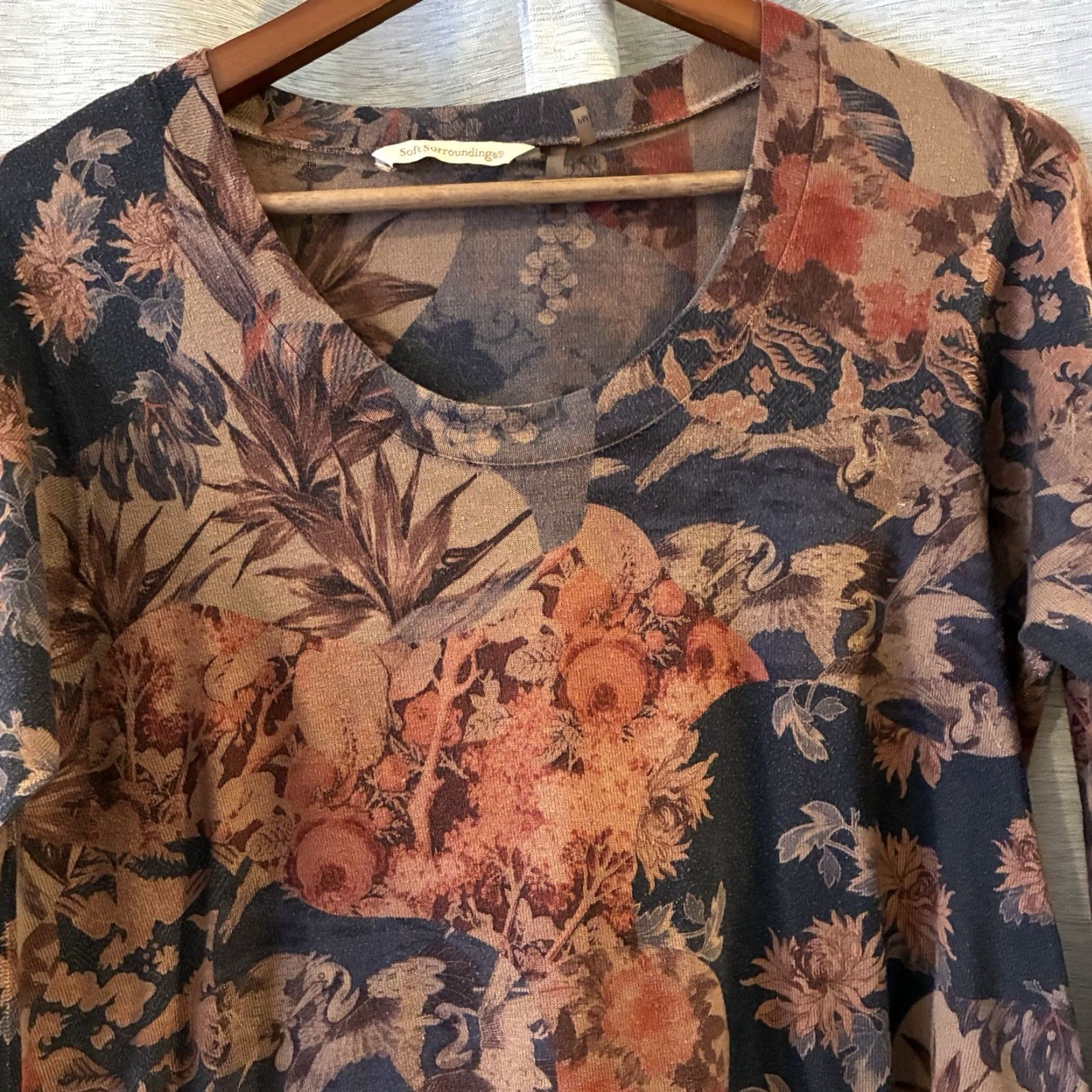 Soft Surroundings Soft Surroundings Blouse Tunic Womens Petite Medium PM Floral Knit V-Neck Pullover Bohemian Colorful Long Sleeve Lightweight Size M / US 6-8 / IT 42-44 - 3 Thumbnail