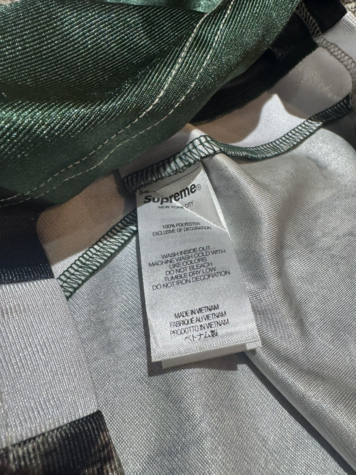 Supreme Supreme Breast Cancer Awareness Jersey Realtree Camo Size US M / EU 48-50 / 2 - 6 Thumbnail