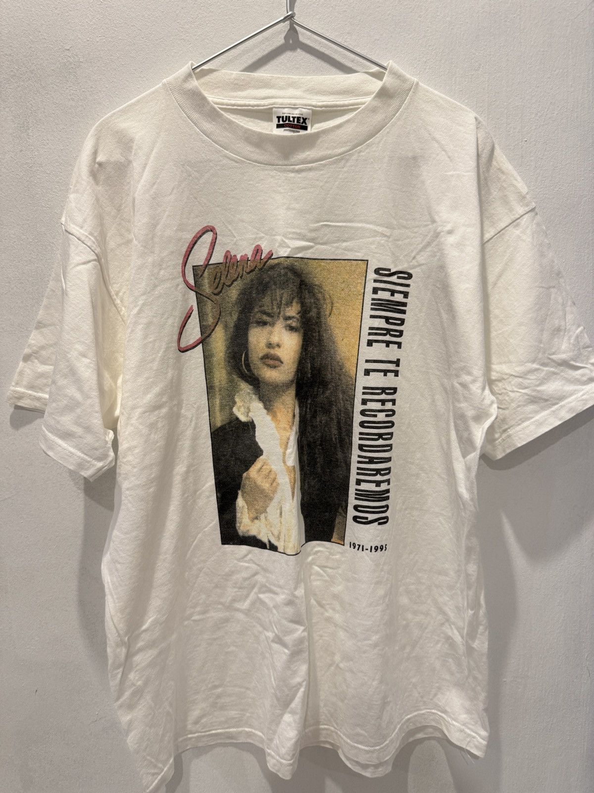 Vintage Vintage Selena Siempre Te Recordaremos Size US XL / EU 56 / 4 - 1 Thumbnail