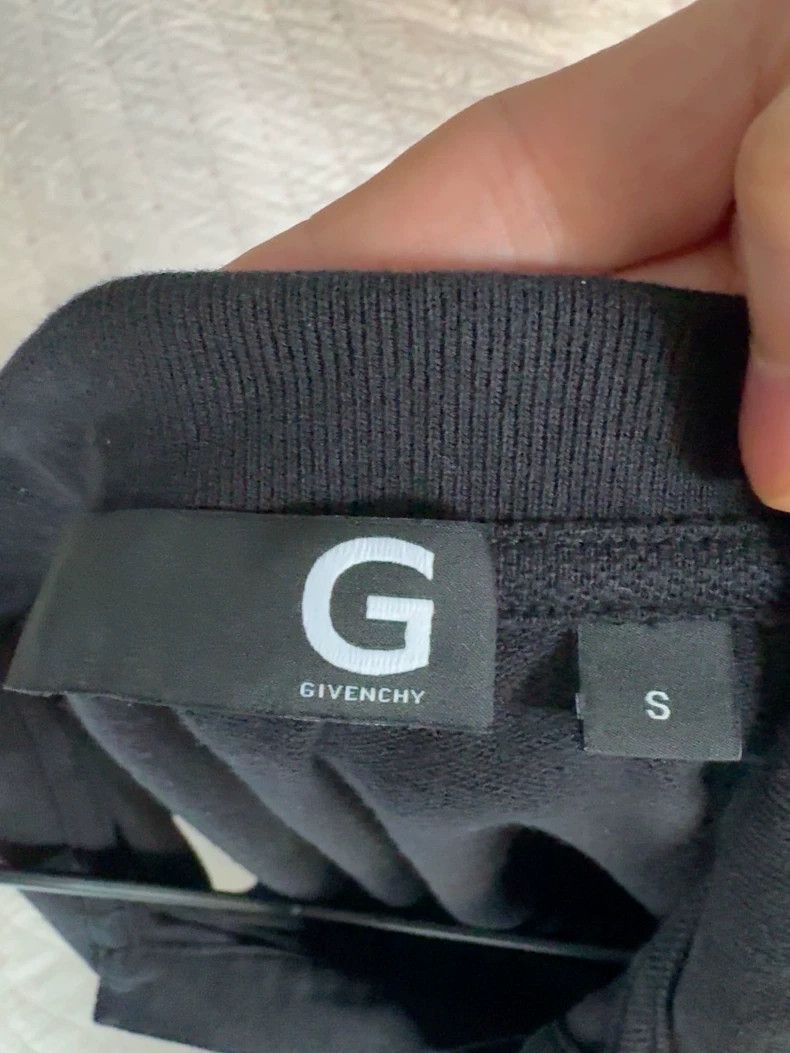 Givenchy Givenchy Men's Black Short Sleeve T-Shirt, Patchwork Embro Size US S / EU 44-46 / 1 - 4 Thumbnail