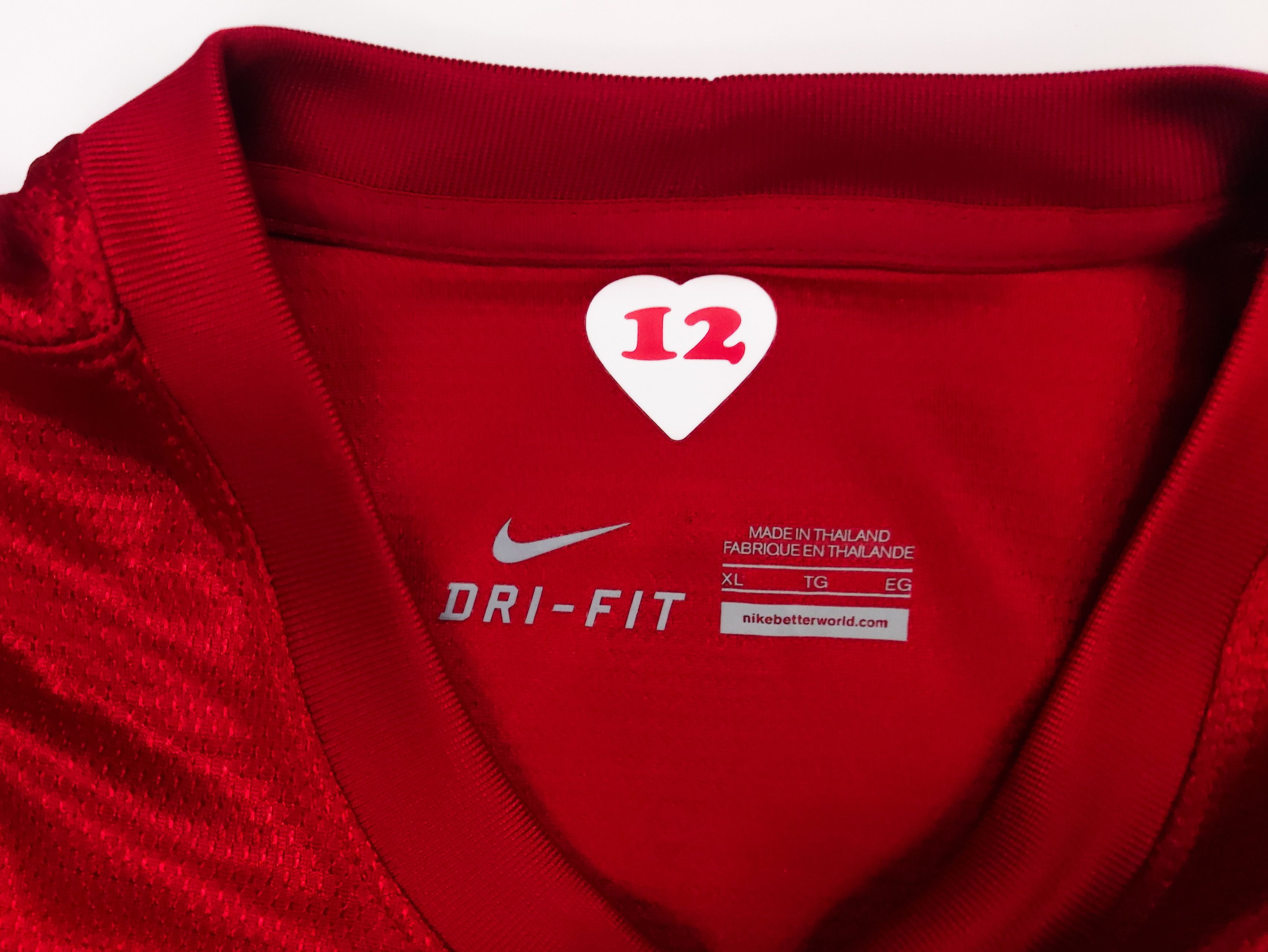 Nike Urawa Red Diamonds 2013 Nike Home Shirt Kit Jersey Japan Size US XL / EU 56 / 4 - 3 Thumbnail
