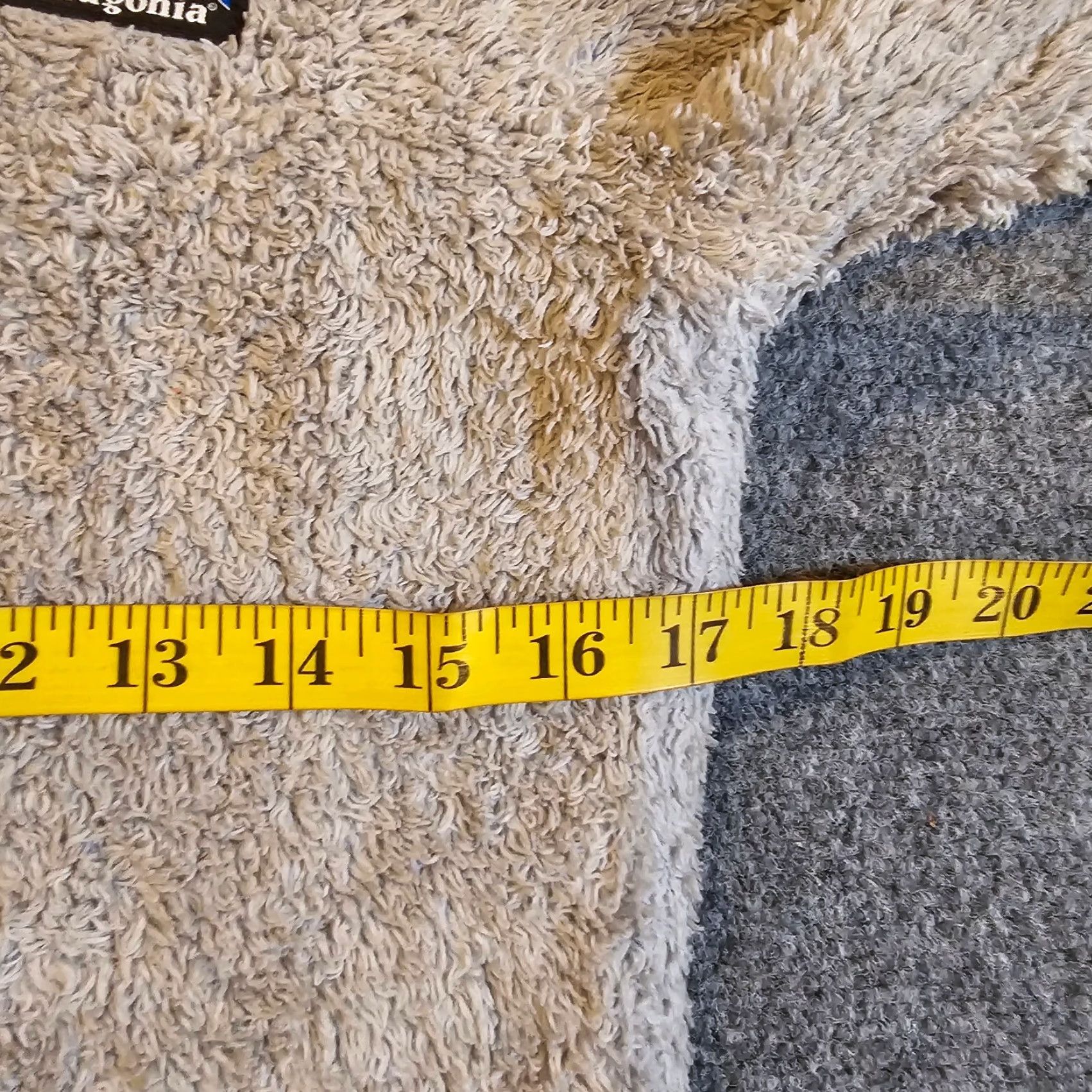 Patagonia Patagonia Sweatshirt Womens Small Gray Los Gatos Fuzzy Fleece 1/4 Zip Mock Neck Pullover Long Sleeve Size S / US 4 / IT 40 - 6 Thumbnail