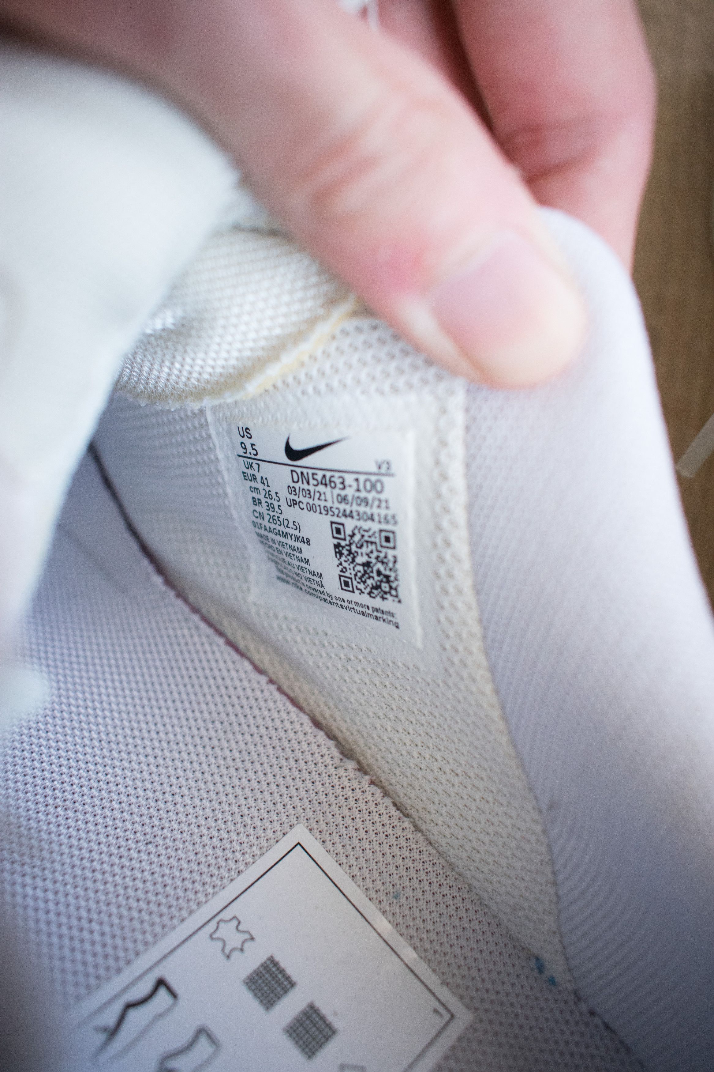 Nike Air Force 1 Bling Size US 8 / EU 41 - 7 Thumbnail