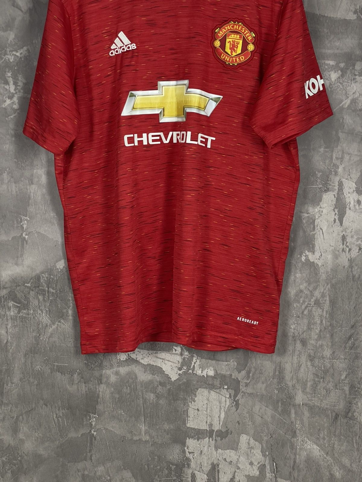 Other Manchester United Adidas Jersey 2020 Home jersey size L Size US L / EU 52-54 / 3 - 5 Thumbnail