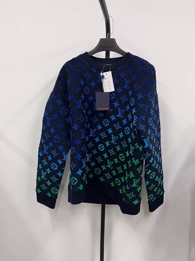 Louis Vuitton Louis Vuitton SS22 Old-print Gradient Crew Neck Casual Long Size US XL / EU 56 / 4 - 1 Thumbnail
