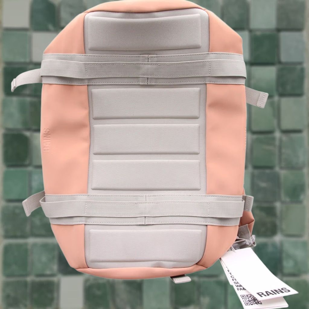 Rains RAINS Texel Duffel Bag Mini W3 Coy Peach Pink Waterproof Backpack Carry Bag Size ONE SIZE - 1 Thumbnail