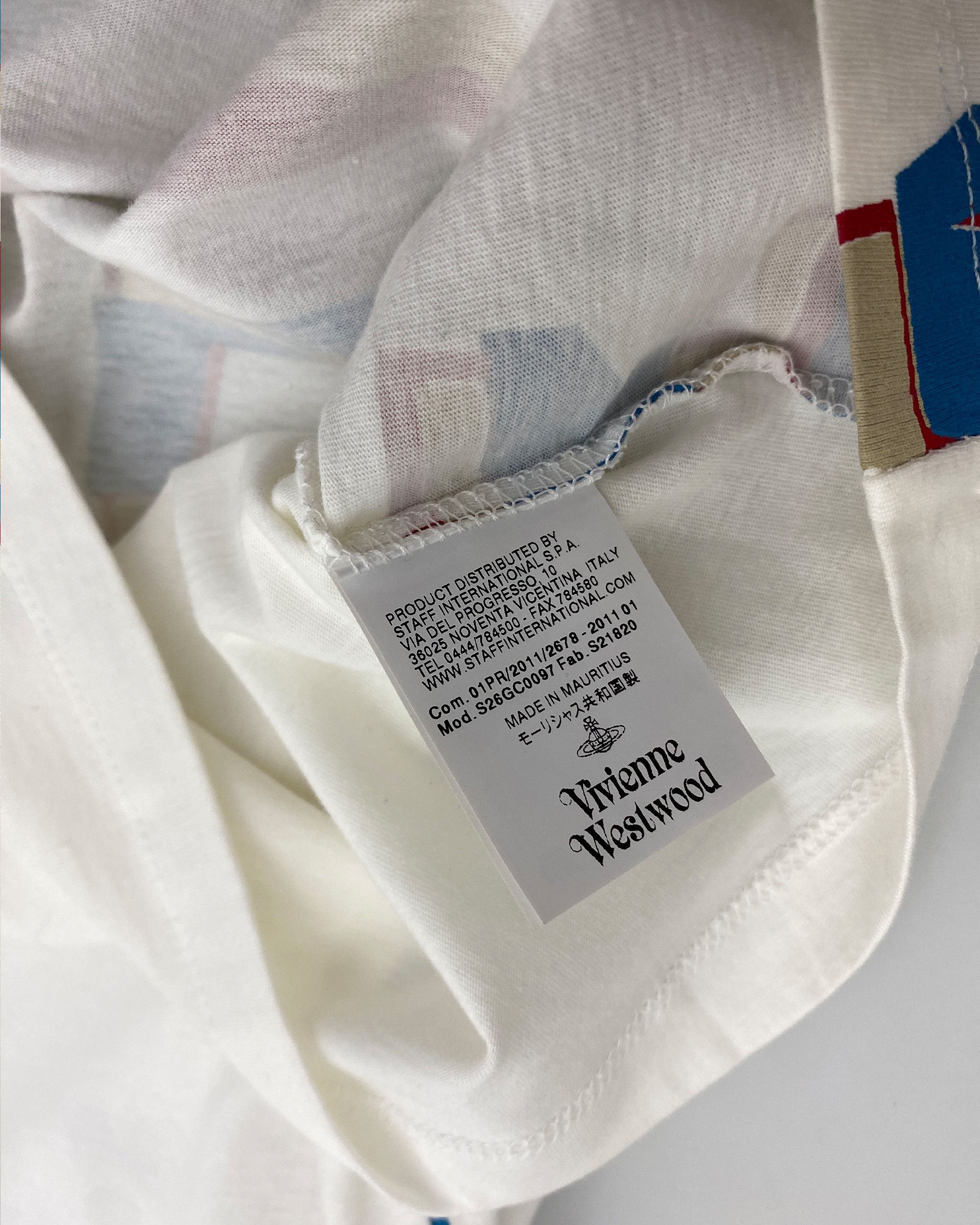 Vivienne Westwood SS2011 Big Letters Top Size L / US 10 / IT 46 - 6 Thumbnail