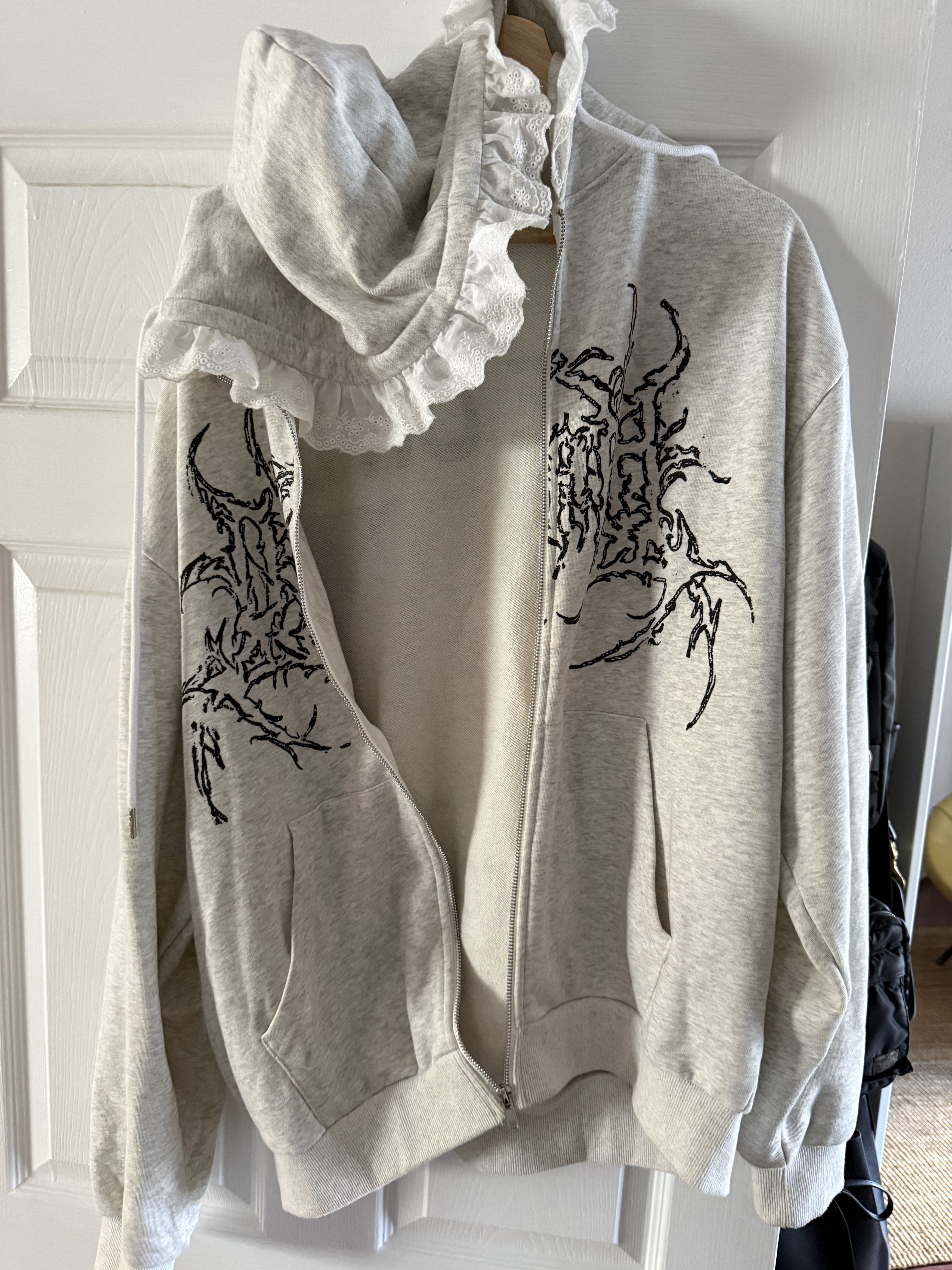 Dilara Findikoglu × Online Ceramics Online Ceramics x Dilara Findikoglu Bonnet Hoodie Size US XL / EU 56 / 4 - 3 Thumbnail