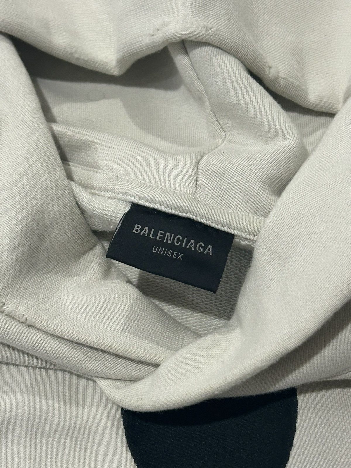 Balenciaga Cancelled Balenciaga Be Different Apple Logo Hoodie Size US XL / EU 56 / 4 - 4 Thumbnail