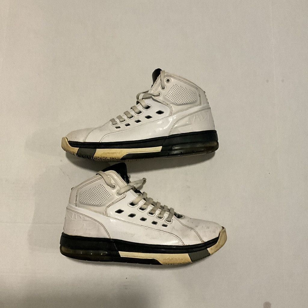 Jordan Brand NIKE OL' SCHOOL AIR JORDAN WHITE BLACK MENS SIZE 11.5 Shoe Size US 11.5 / EU 44-45 - 1 Thumbnail