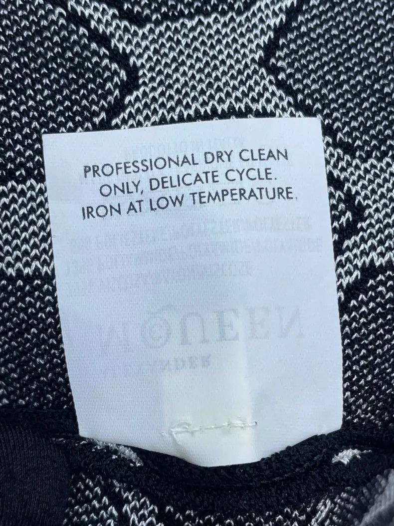 Alexander McQueen Alexander Mcqueen Black and white hexagonal pattern knitte Size XS / US 0-2 / IT 36-38 - 8 Thumbnail