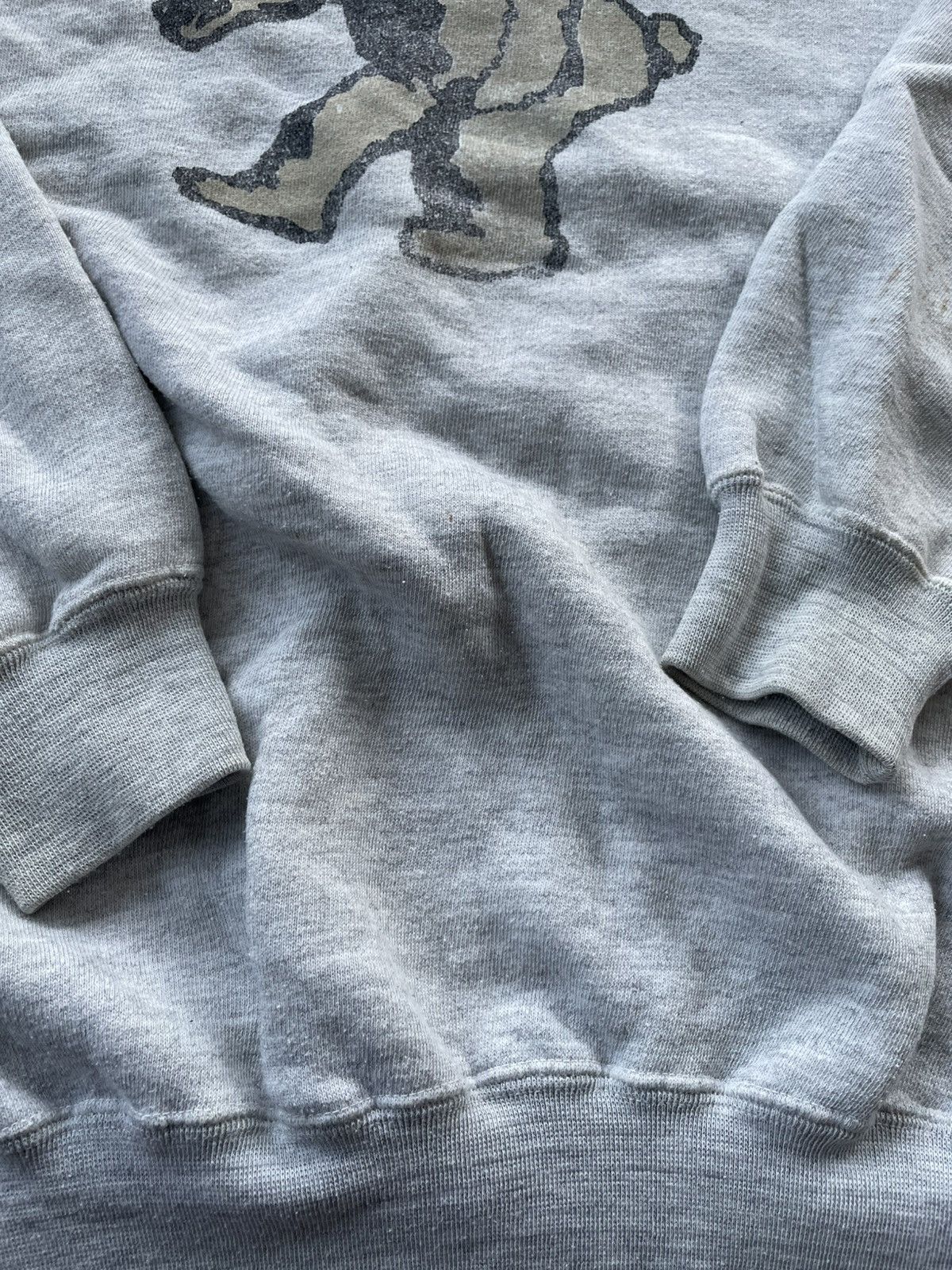 Vintage Vintage 90’s bear grateful dead style sweatshirt Size US L / EU 52-54 / 3 - 2 Thumbnail