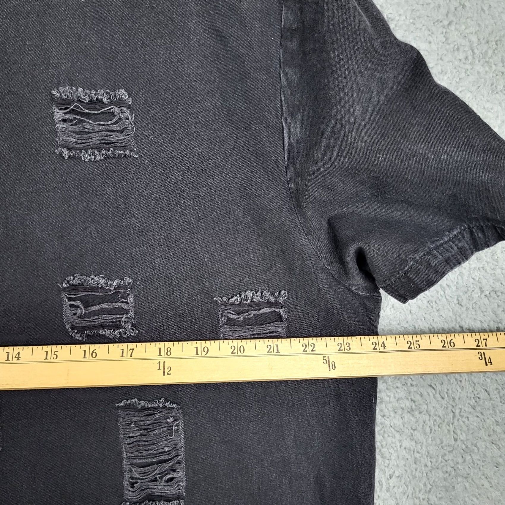 Vintage Ragged Jeans Button-Up Shirt Unisex Adults Black Short Sleeve Size L - Cotton, Button, Casual, Regular Fit Size US L / EU 52-54 / 3 - 3 Thumbnail