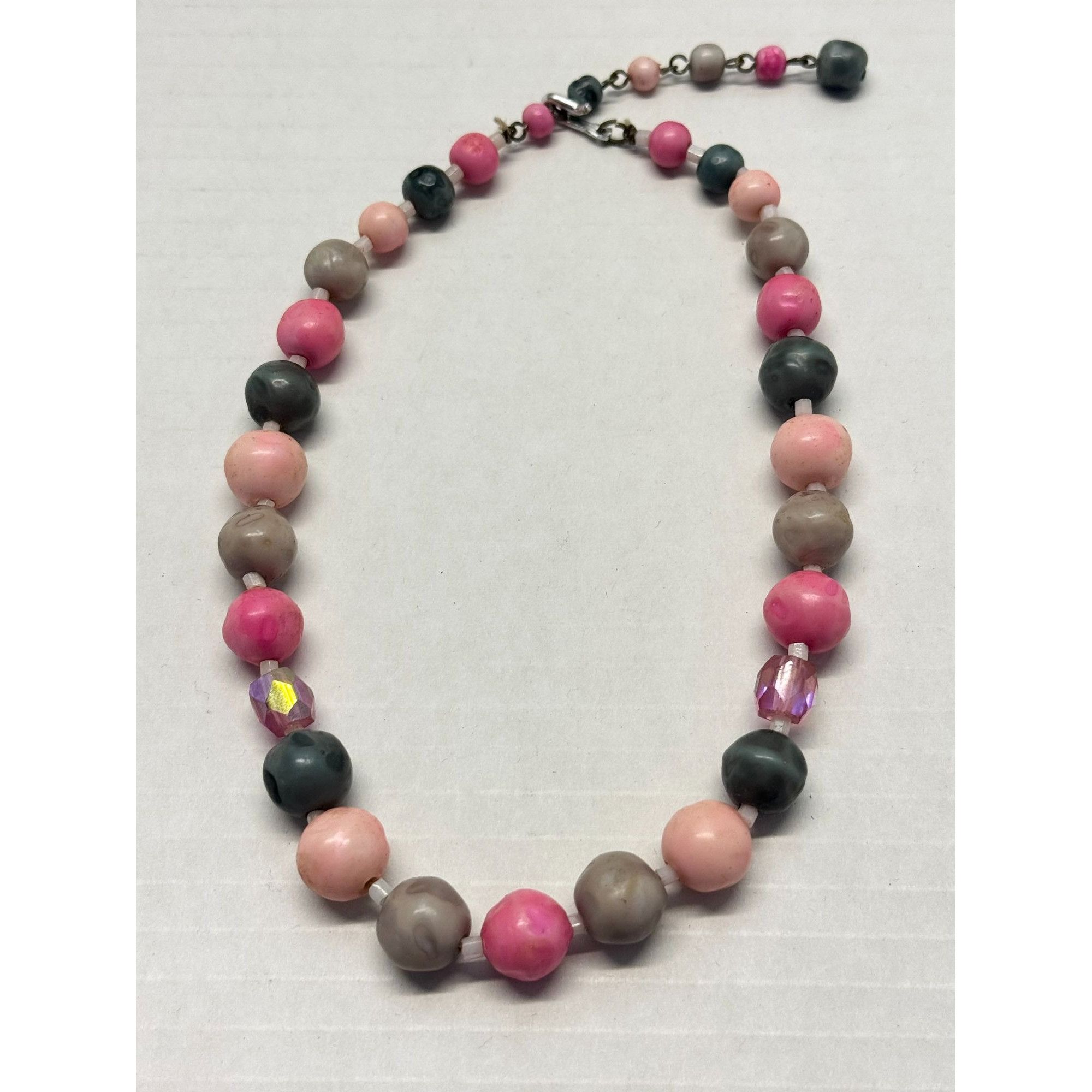 Vintage Vintage pink crystal clay beaded Japan collar necklace Size ONE SIZE - 3 Thumbnail