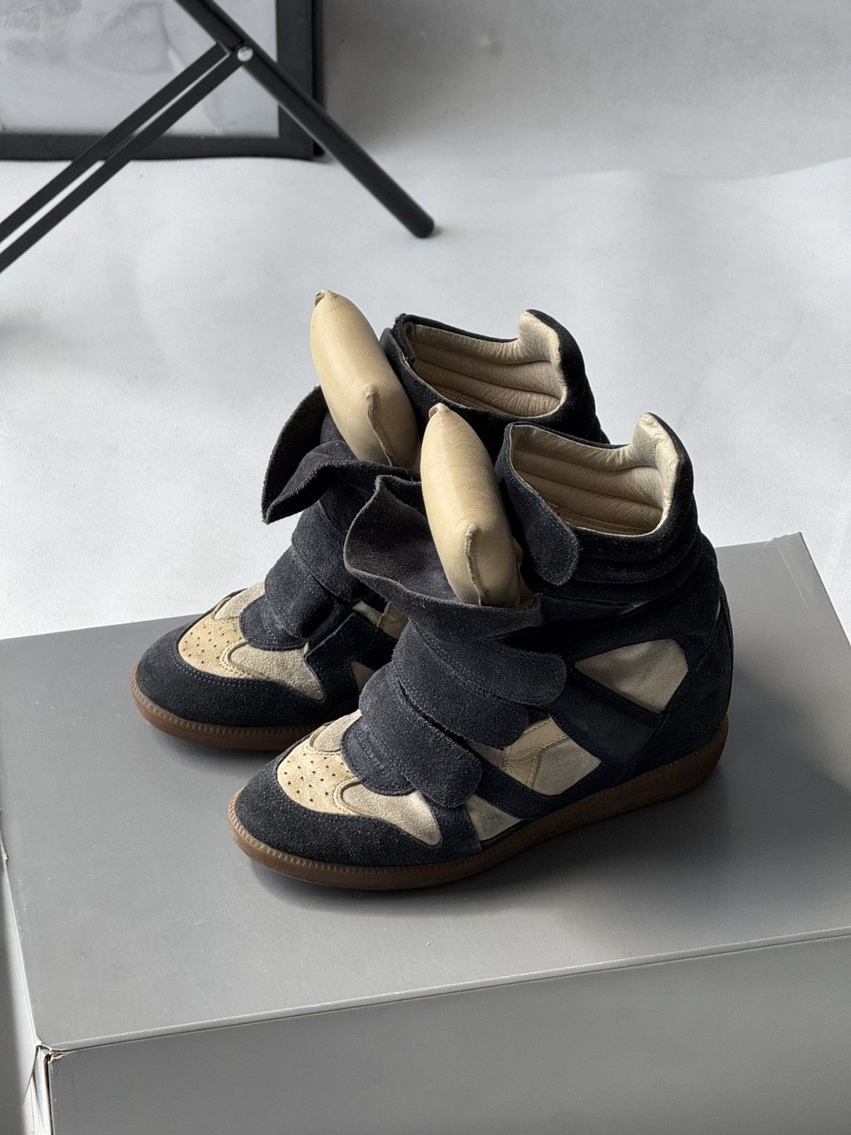 Isabel Marant Isabel Marant Bekett sneakers shoes Black Suede Wedge Size US 6 / IT 36 - 17 Thumbnail