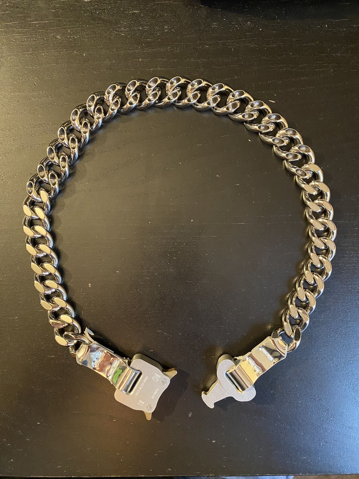 Alyx Chain buy