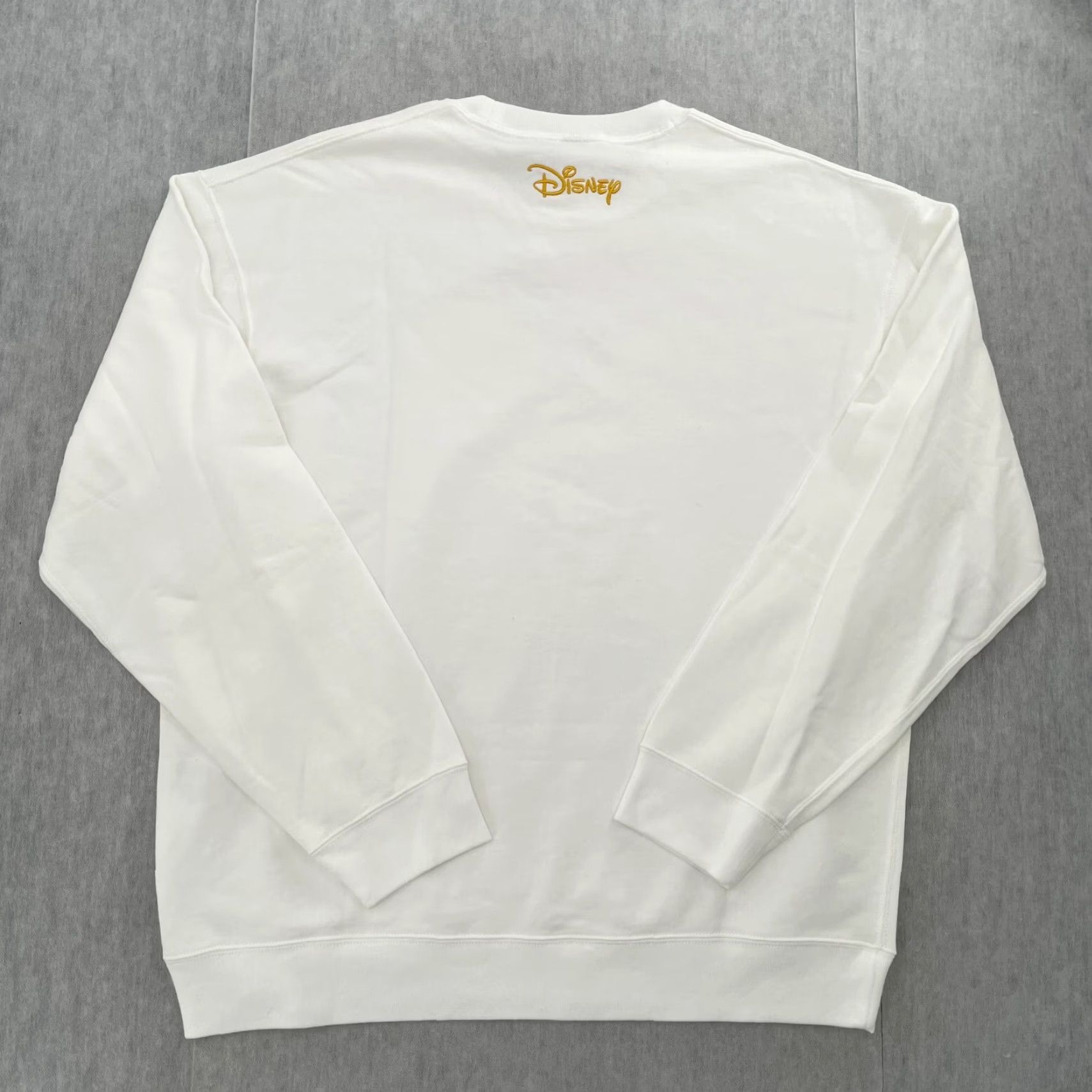 Uniqlo VINTAGE Uniqlo Disney Mickey Mouse Sweater Crew Neck Adult Large White Gold Knit Cotton Unisex Casual Size US L / EU 52-54 / 3 - 2 Thumbnail