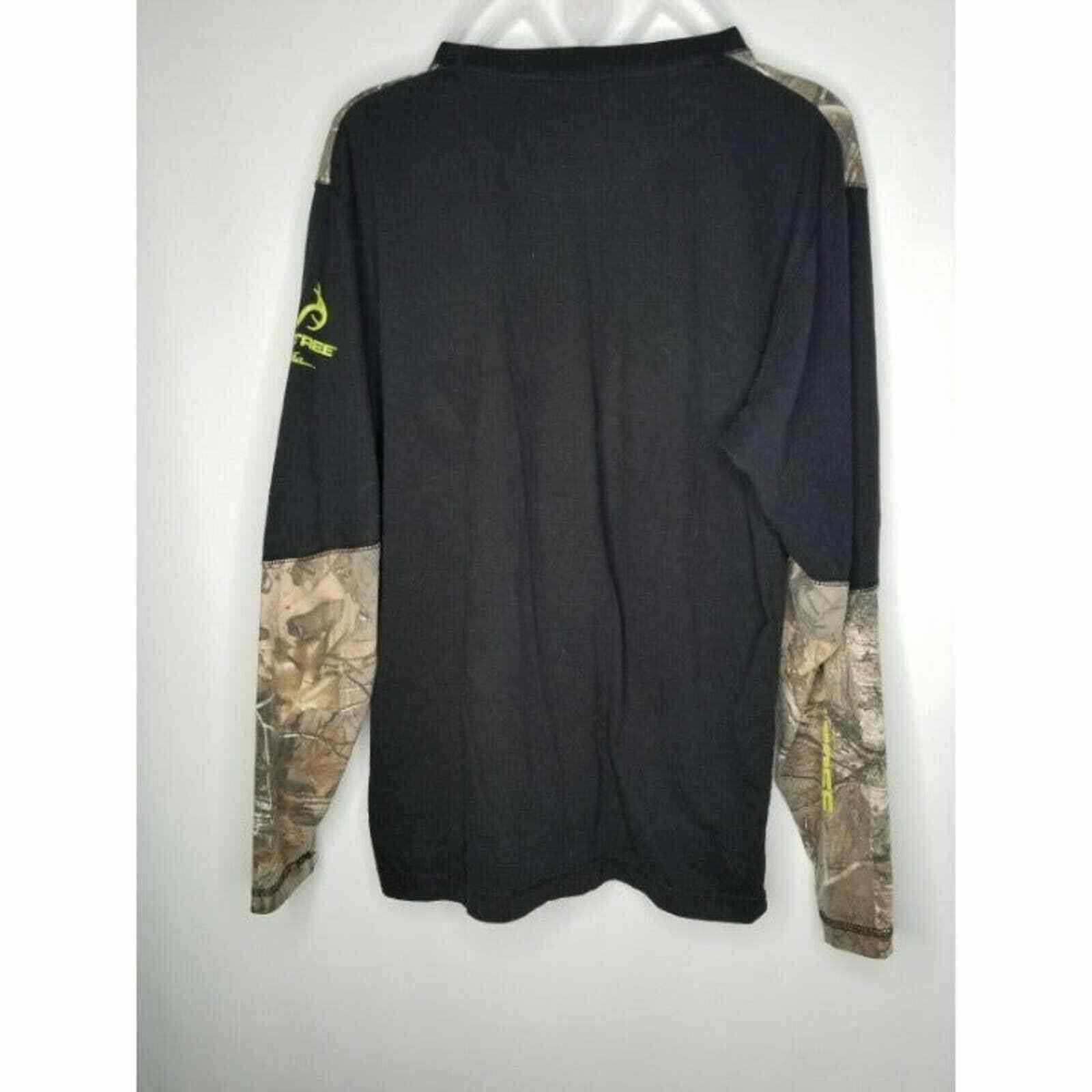 Realtree Realtree by Buckhorn River Black With Camo Sleeves T Shirt Size US M / EU 48-50 / 2 - 2 Thumbnail