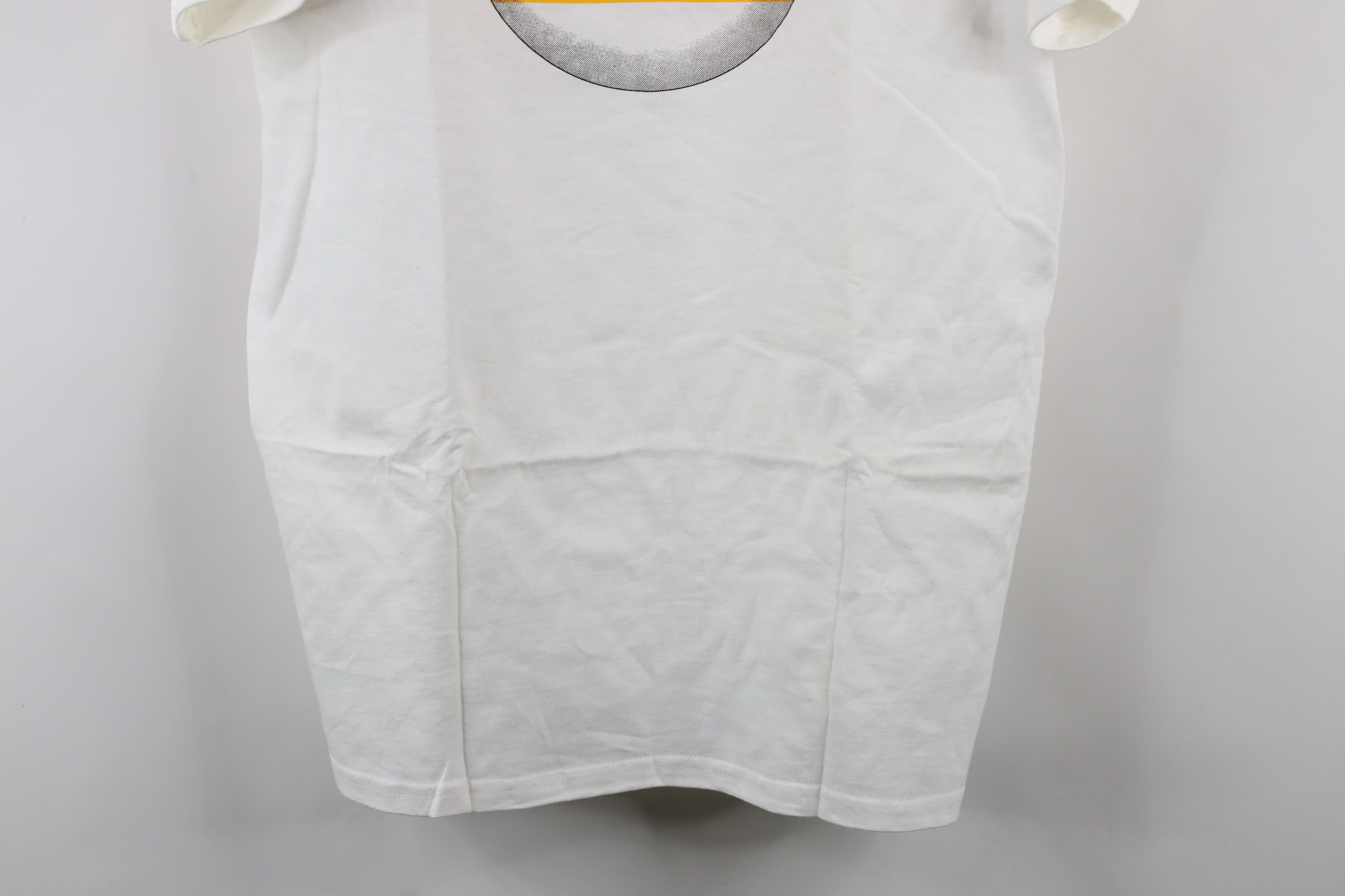 Vintage Vintage World Champion Glass City Open Billiards T-Shirt Size US XL / EU 56 / 4 - 3 Thumbnail