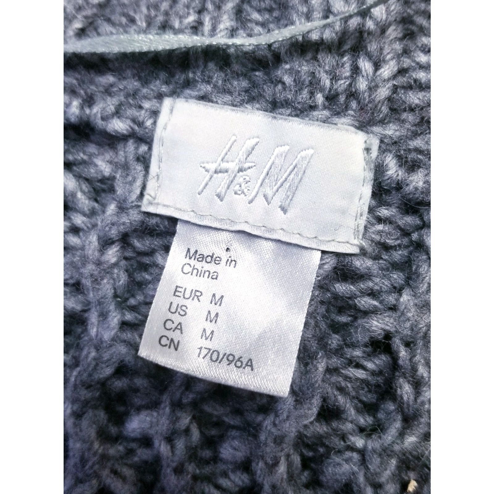 H&M VINTAGE H & M Cardigan Sweater Heather Grey Knit Size M Short Sleeve With Belt Size M / US 6-8 / IT 42-44 - 3 Thumbnail