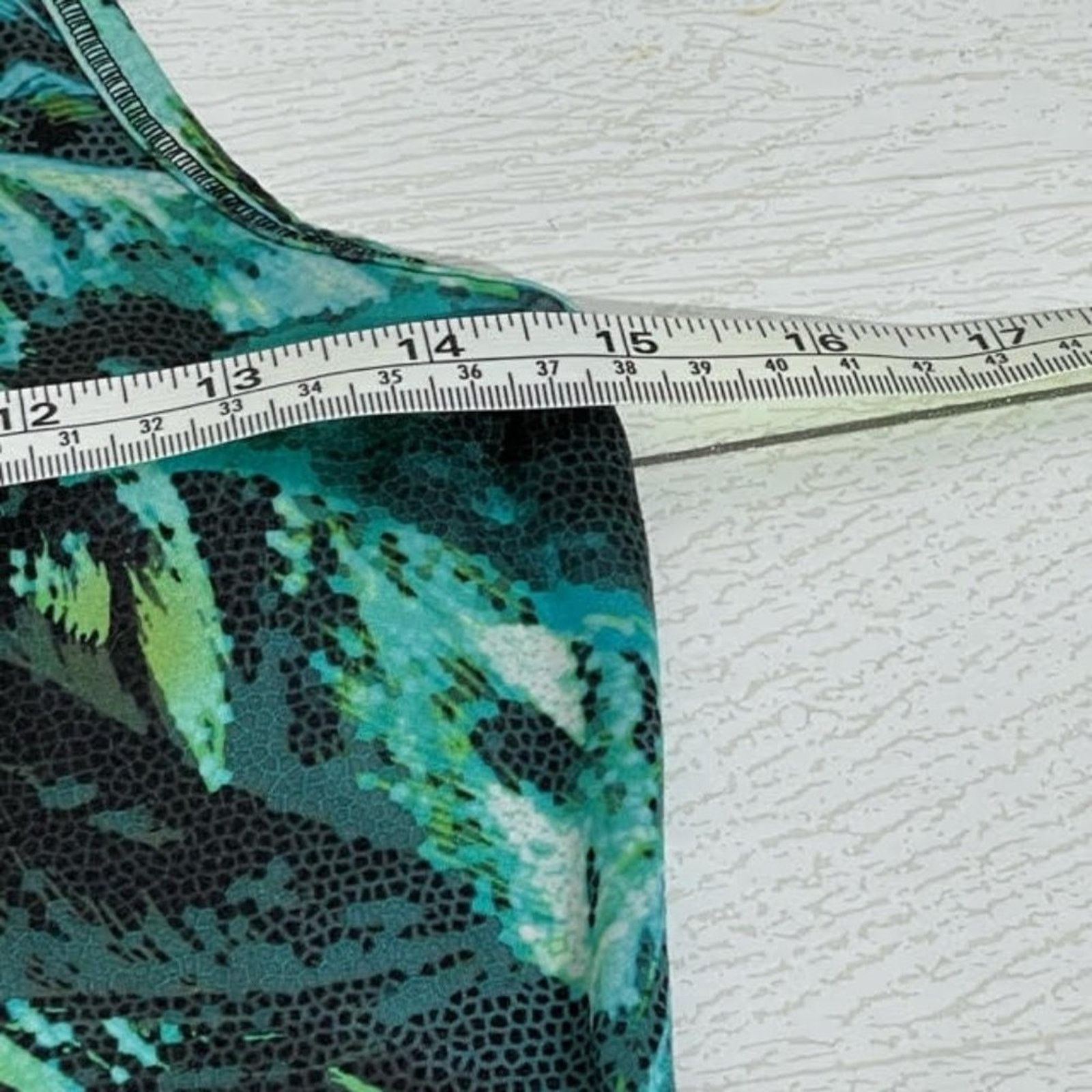 Other Athleta Print Racerback Tank Green and Black XS Size XS / US 0-2 / IT 36-38 - 5 Thumbnail