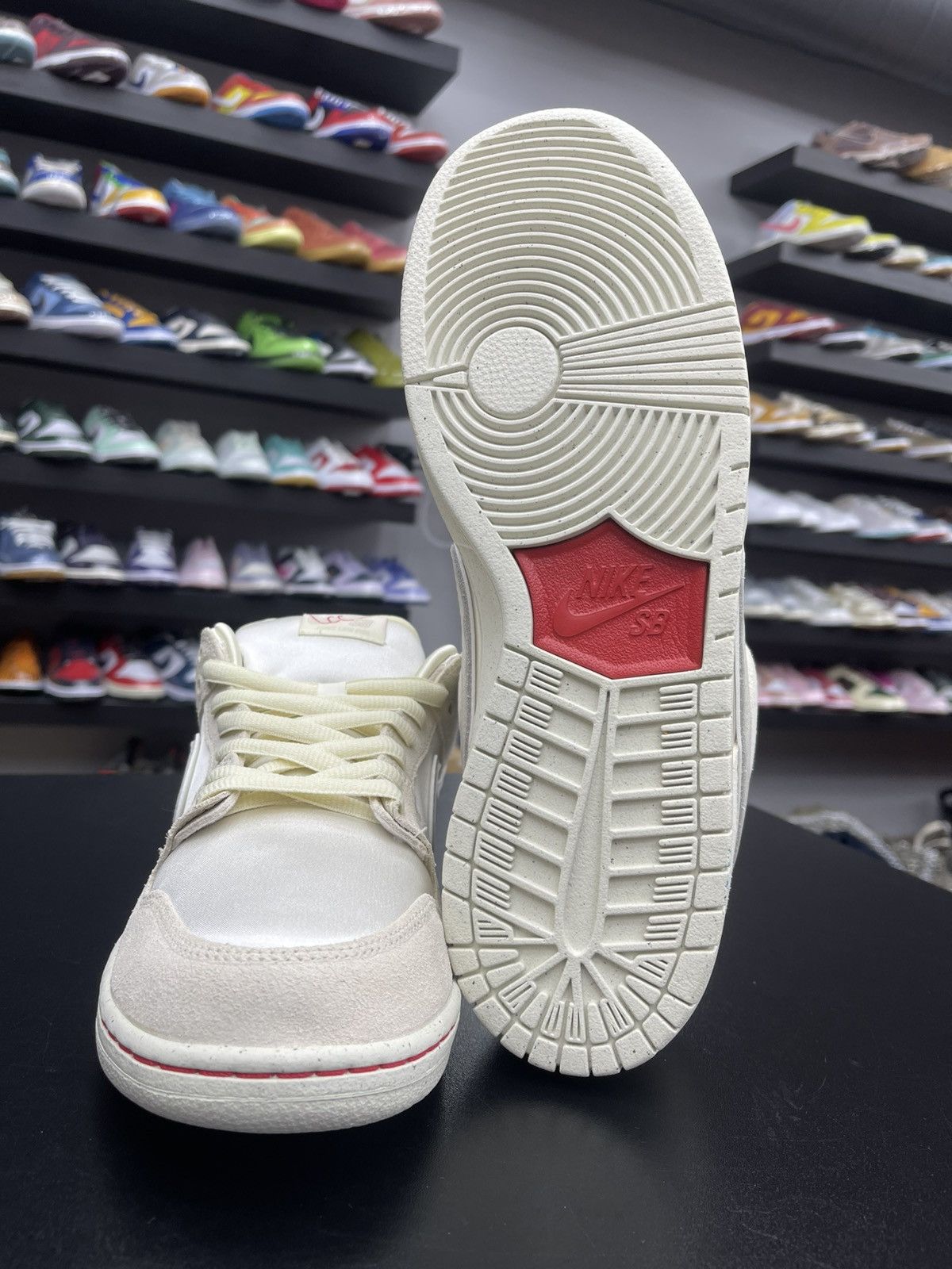 Nike Size 11.5 - Nike Dunk Low SB City Of Love Light Bone Size US 11.5 / EU 44-45 - 9 Thumbnail
