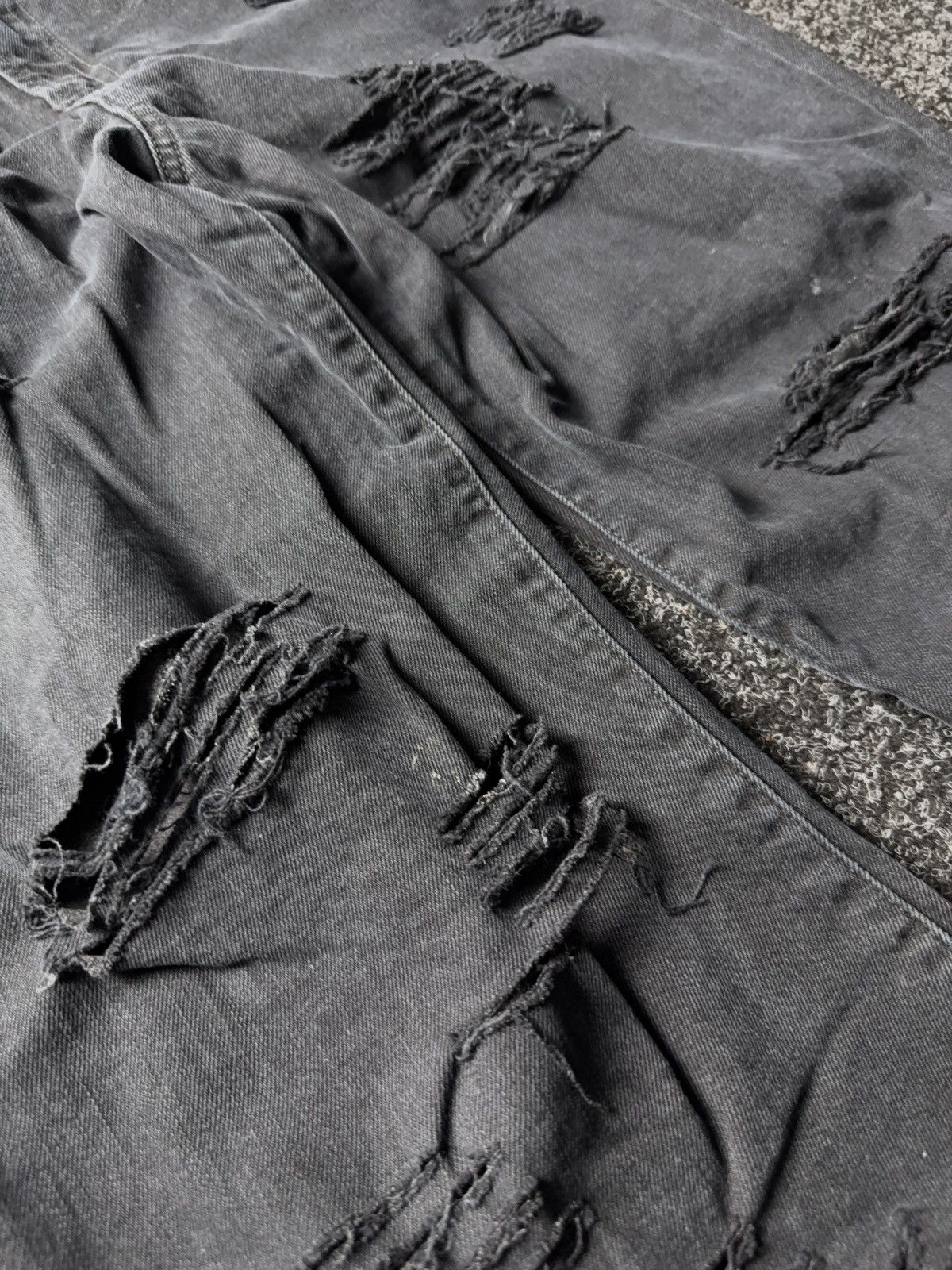 Diesel Luxury Y2K Diesel Niclah Heavy Distressed Washed Black Jeans Size 31" - 8 Thumbnail