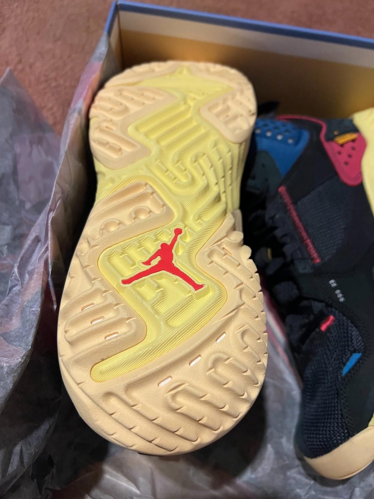 Jordan Brand 2020 Union LA x Jordan Delta Mid 'Off Noir' DA1951 001 Size US 10.5 / EU 43-44 - 12 Thumbnail