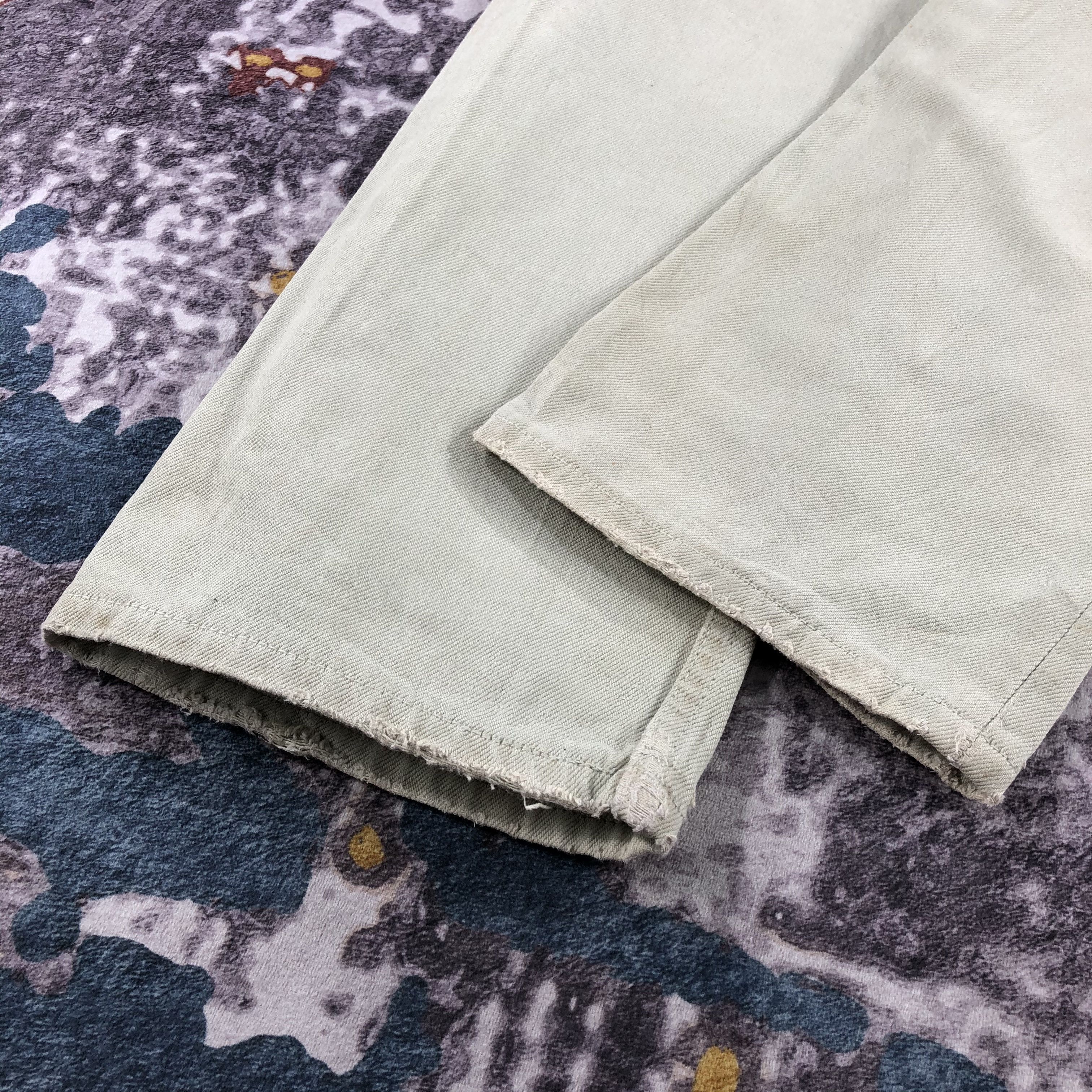 Levi's × Vintage 90s Vintage Light Wash Levis 501 Jeans-JM2446 Size US 32 / EU 48 - 4 Thumbnail