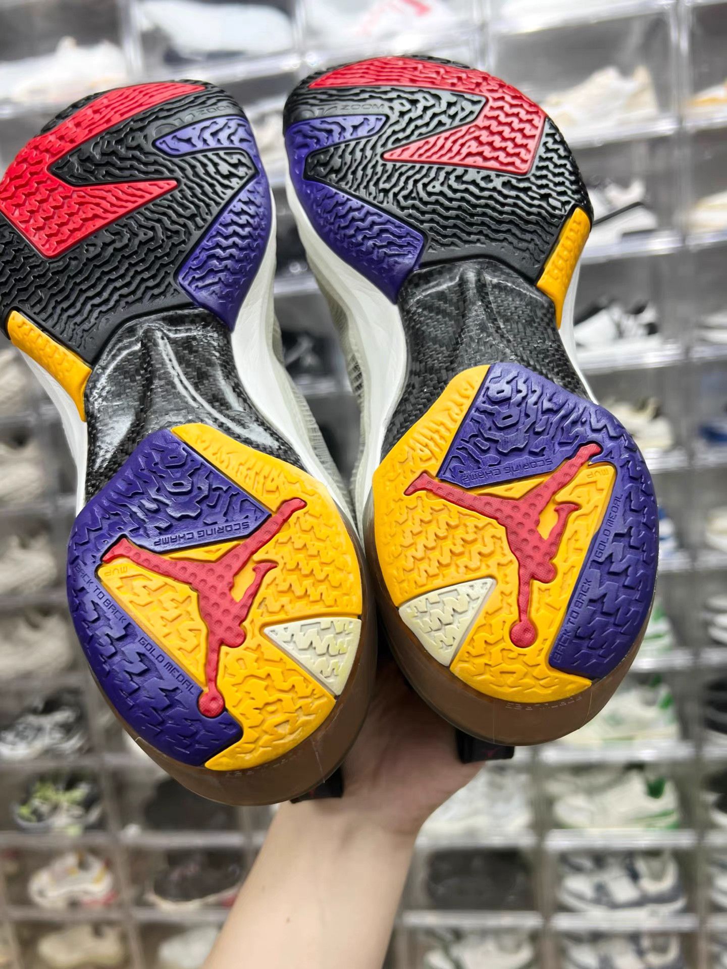 Jordan Brand Air Jordan 37 Basketball Shoes K15 Size US 7.5 / EU 40-41 - 9 Thumbnail