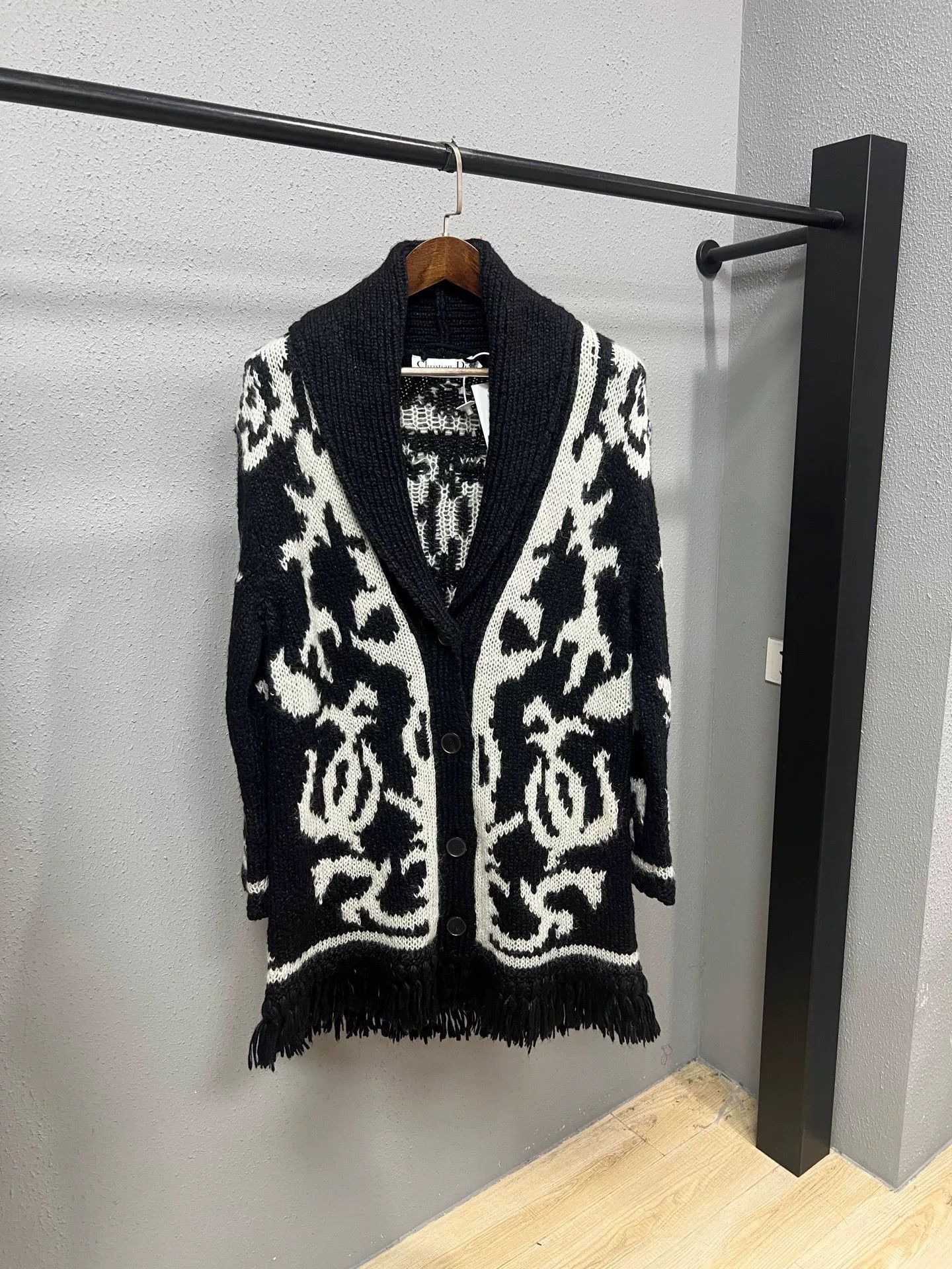 Dior Dior Runway Black White Floral Bird Fringe Cardigan Size US S / EU 44-46 / 1 - 1 Thumbnail
