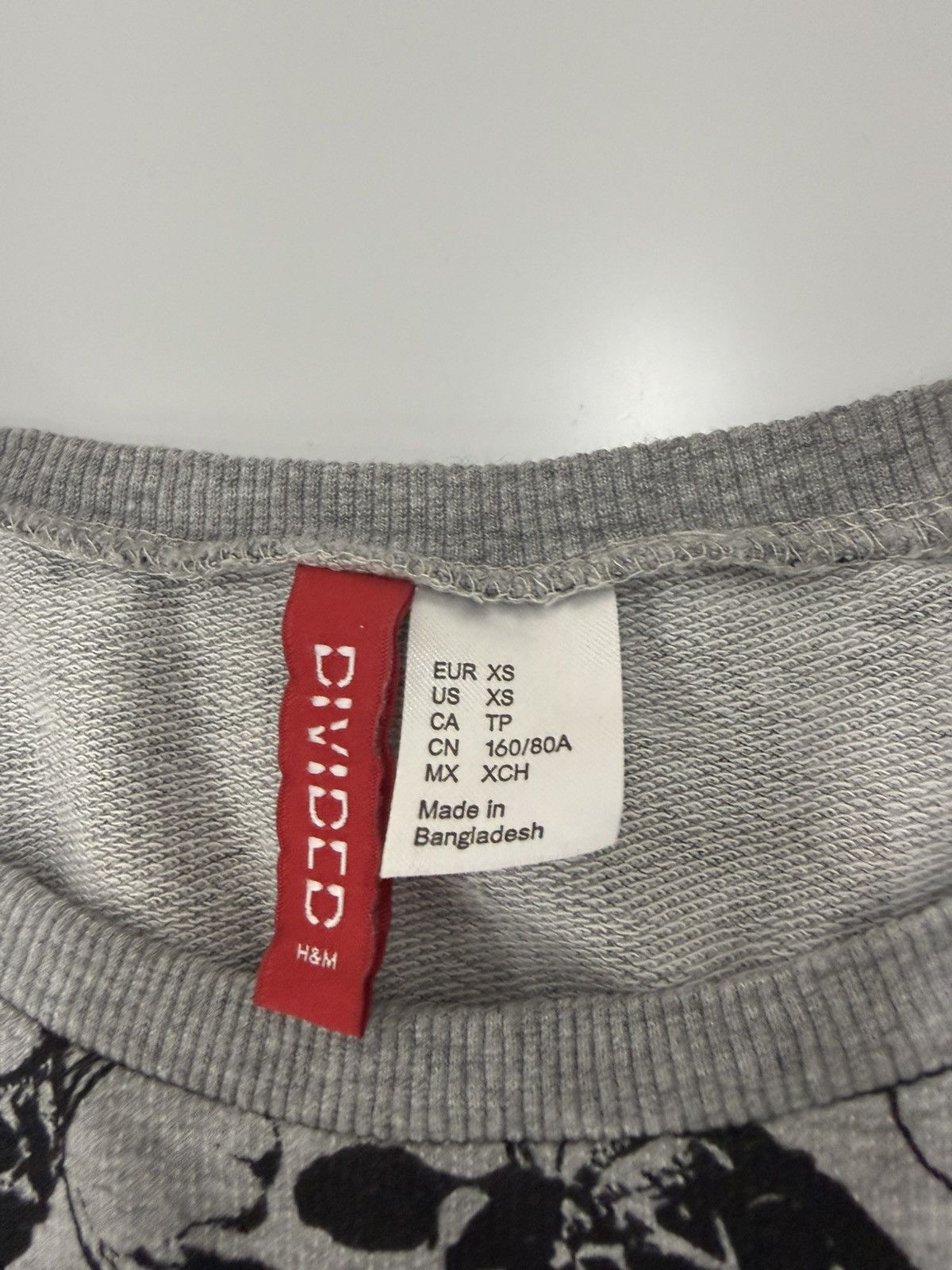 H&M 🔥 H&M Skull Shit Over Printed design Sweatshirt Size XS / US 0-2 / IT 36-38 - 5 Thumbnail