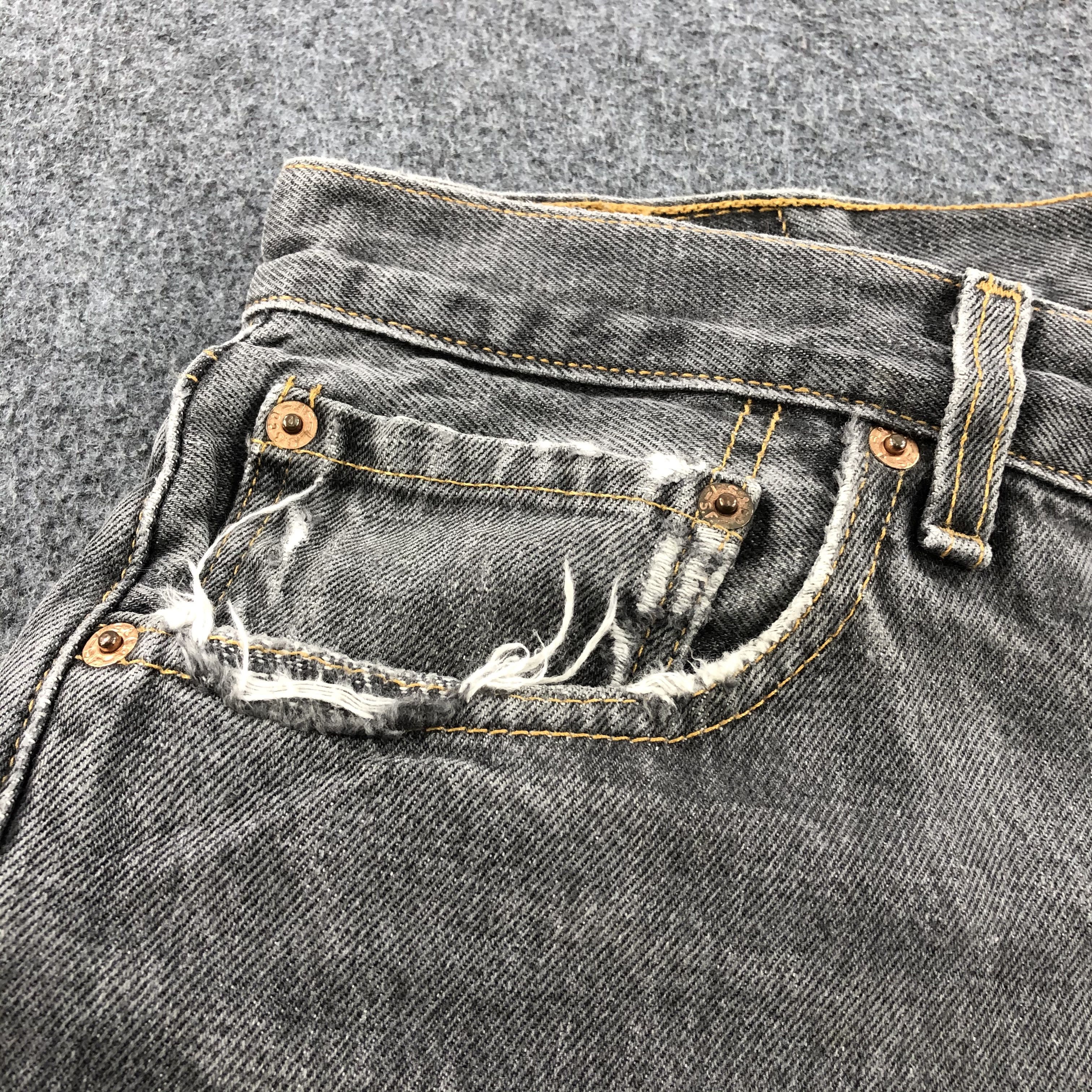 Levi's Vintage 90s Faded Levis Levis 501 Jeans-JM1629 Size US 37 - 10 Thumbnail