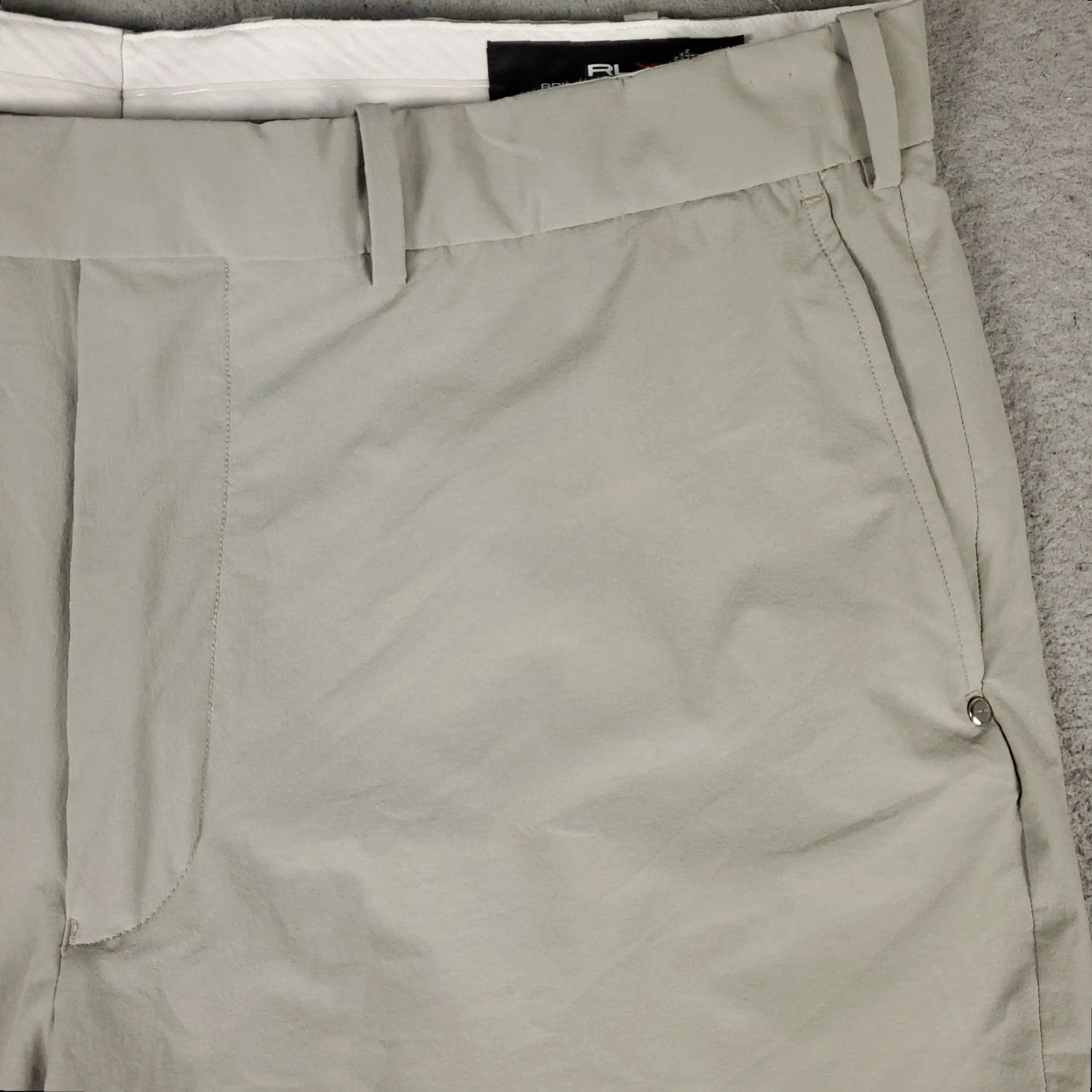 Ralph Lauren RLX Ralph Lauren Shorts Mens Size 38 Gray Nylon Golf Chino Flat Front Casual Office Workwear Modern Sports Size US 38 / EU 54 - 3 Thumbnail