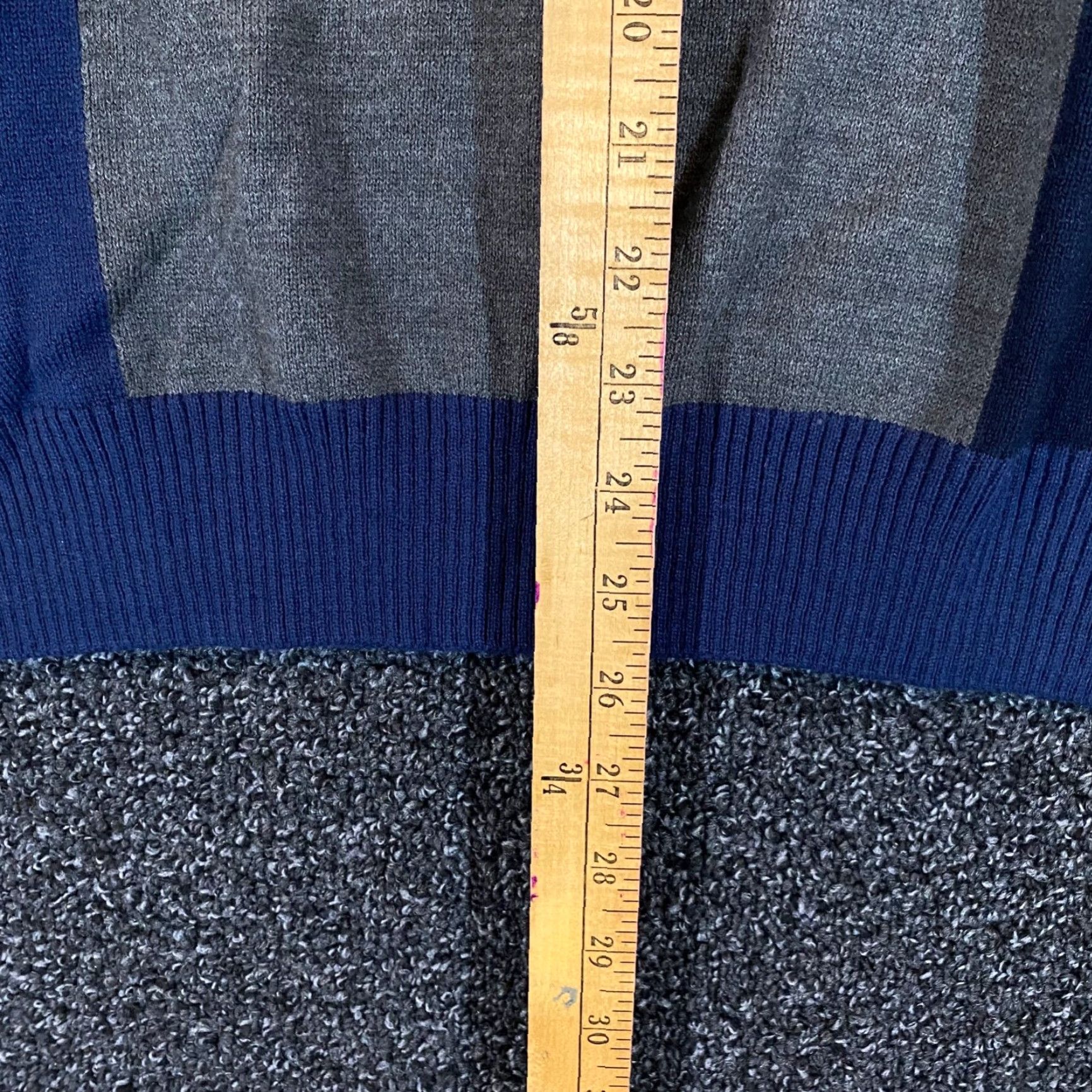 Vintage Tricots St Raphael Sweater Men Medium Blue Gray Plaid Long Sleeve Crew Neck Pullover Jumper Size US M / EU 48-50 / 2 - 6 Thumbnail
