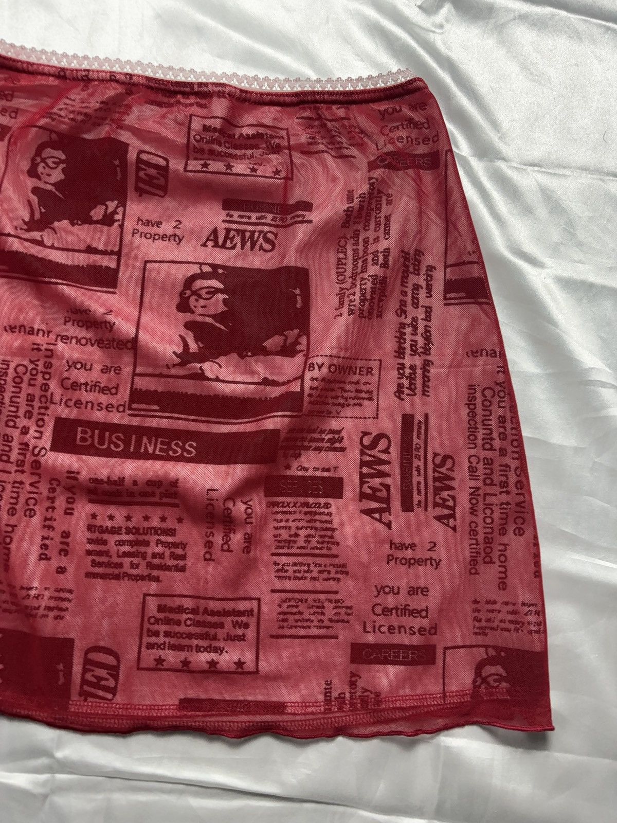 Vintage “Magazine” art vintage printed mixed mesh mini skirt Size 26" / US 2 / IT 38 - 4 Thumbnail