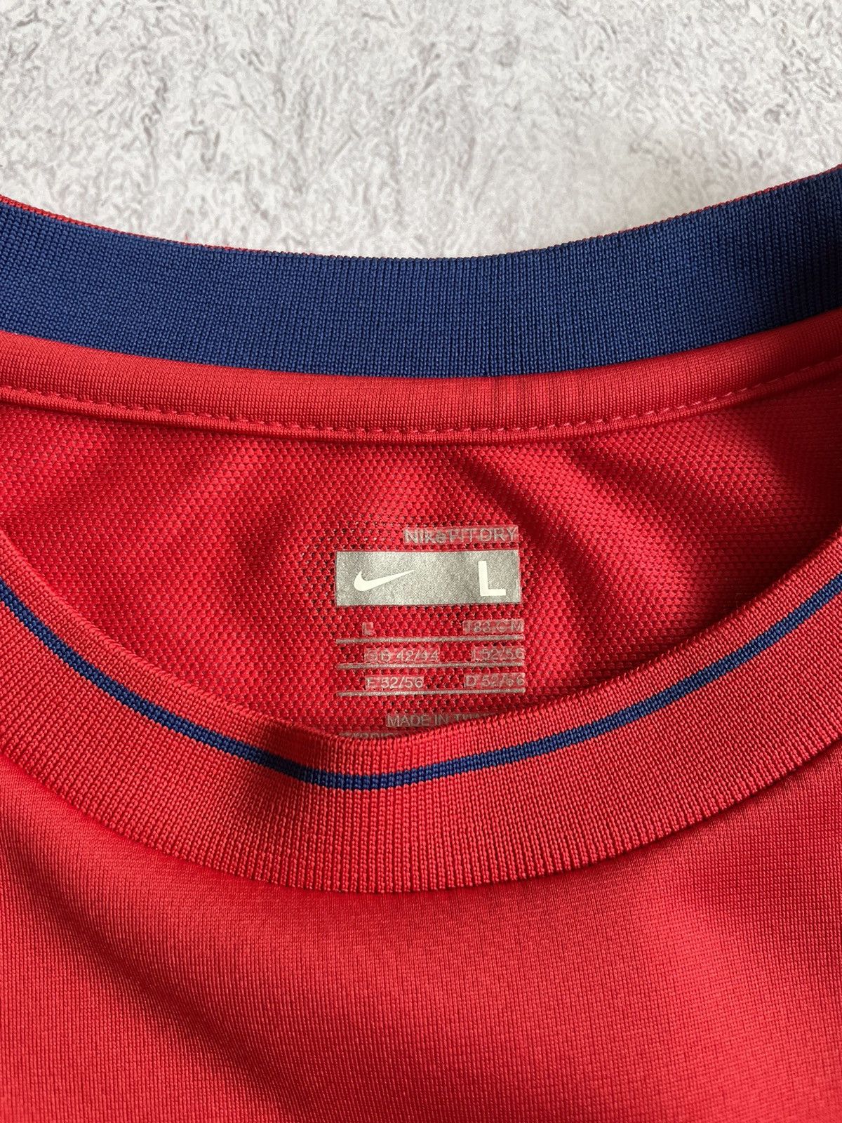 Vintage Nike Manchester United 2007/2008 Home Training Soccer Kit L Size US L / EU 52-54 / 3 - 5 Thumbnail